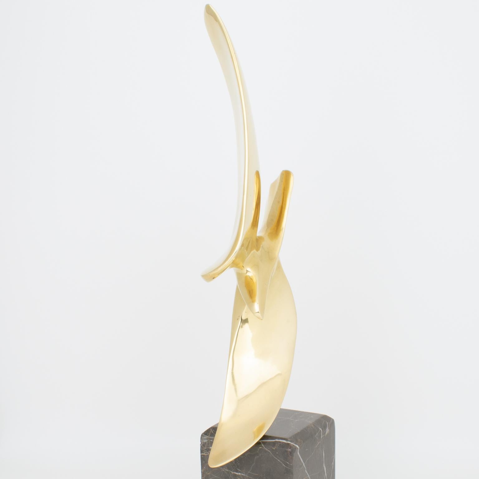 Hattakitkosol Somchai Scultura d'arte in bronzo con uccelli in vendita 2