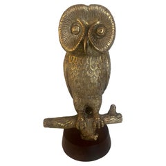 Scultura di gufo in bronzo firmata Hattakitkosol Somchai, 1970