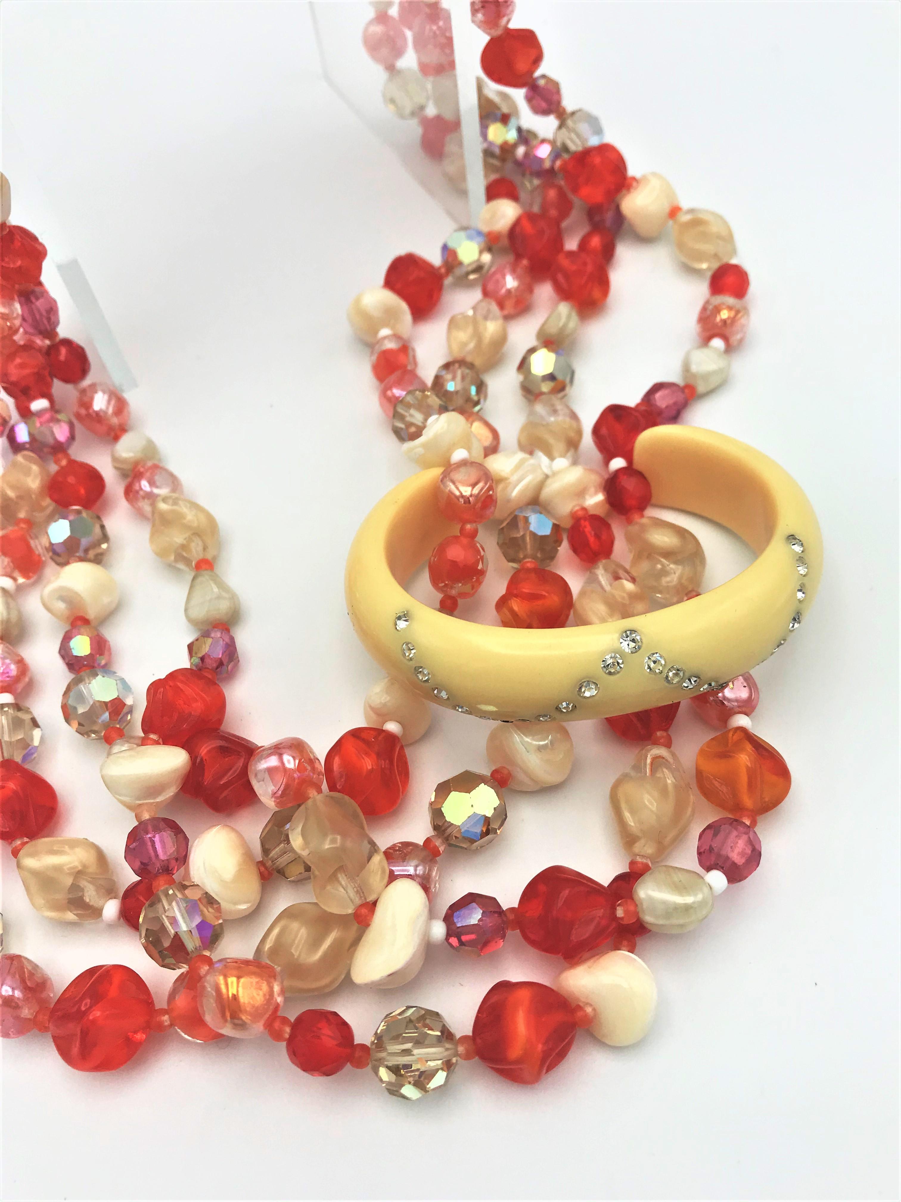Women's Hattie Carnegie 4 row necklace with different  beads and different colors, 1950s For Sale
