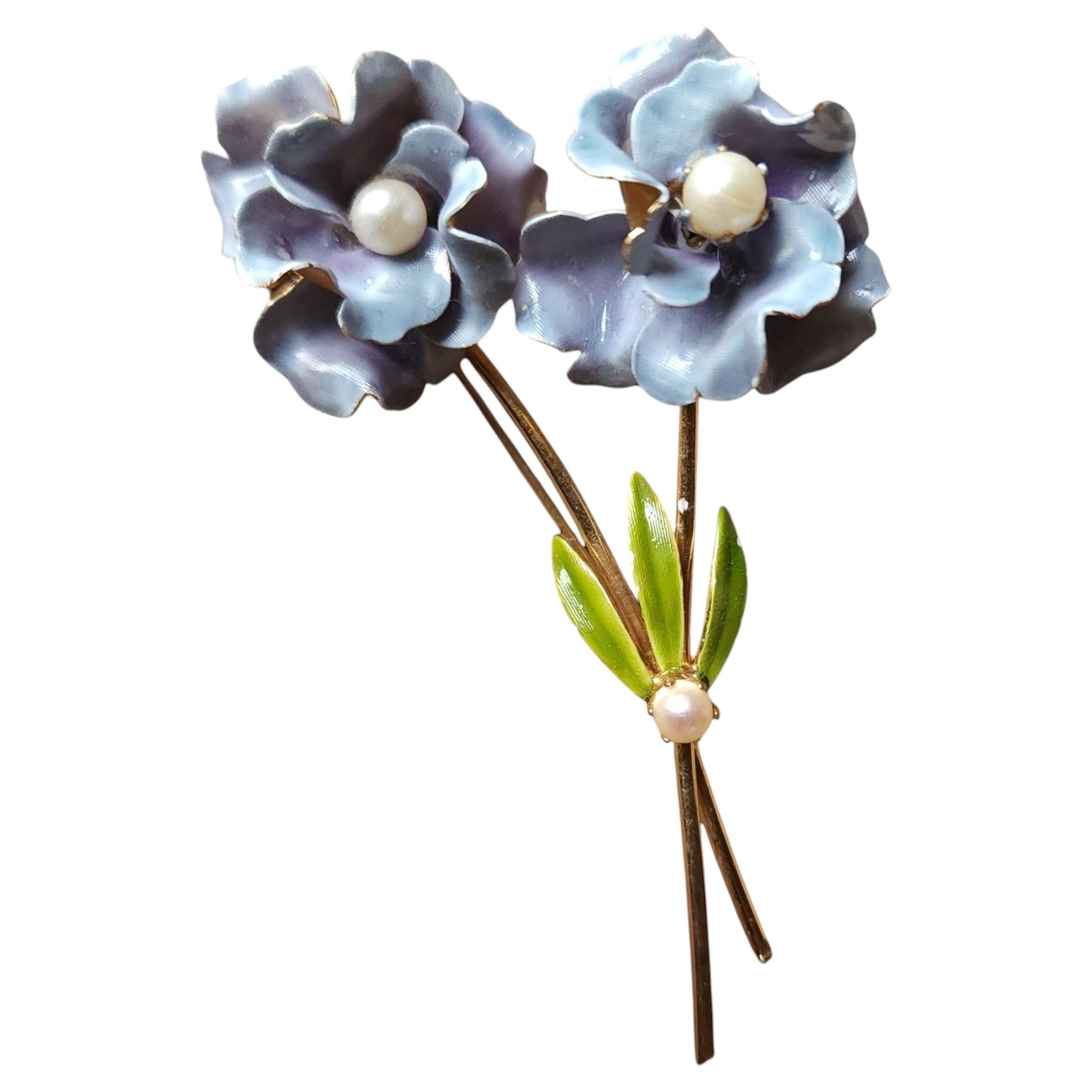 Hattie Carnegie Blue Enamel Faux Pearl Double Flower Brooch, 1950s For Sale