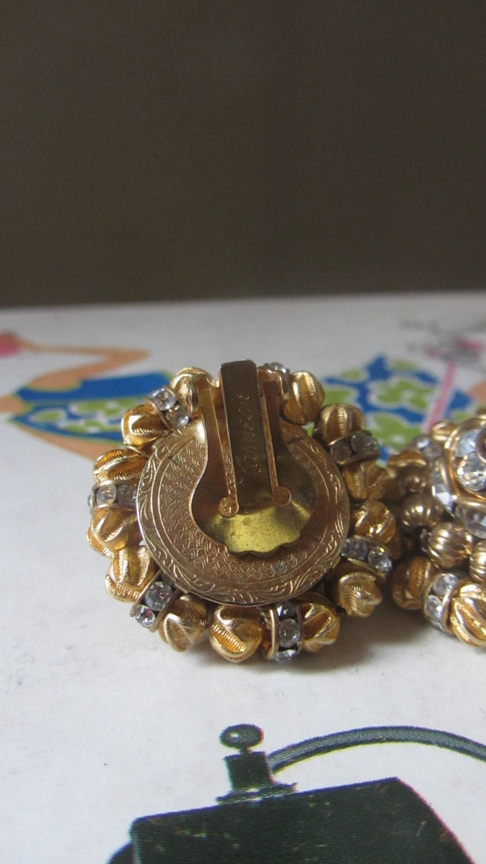Hattie Carnegie Earrings, Circa 1950s For Sale 3