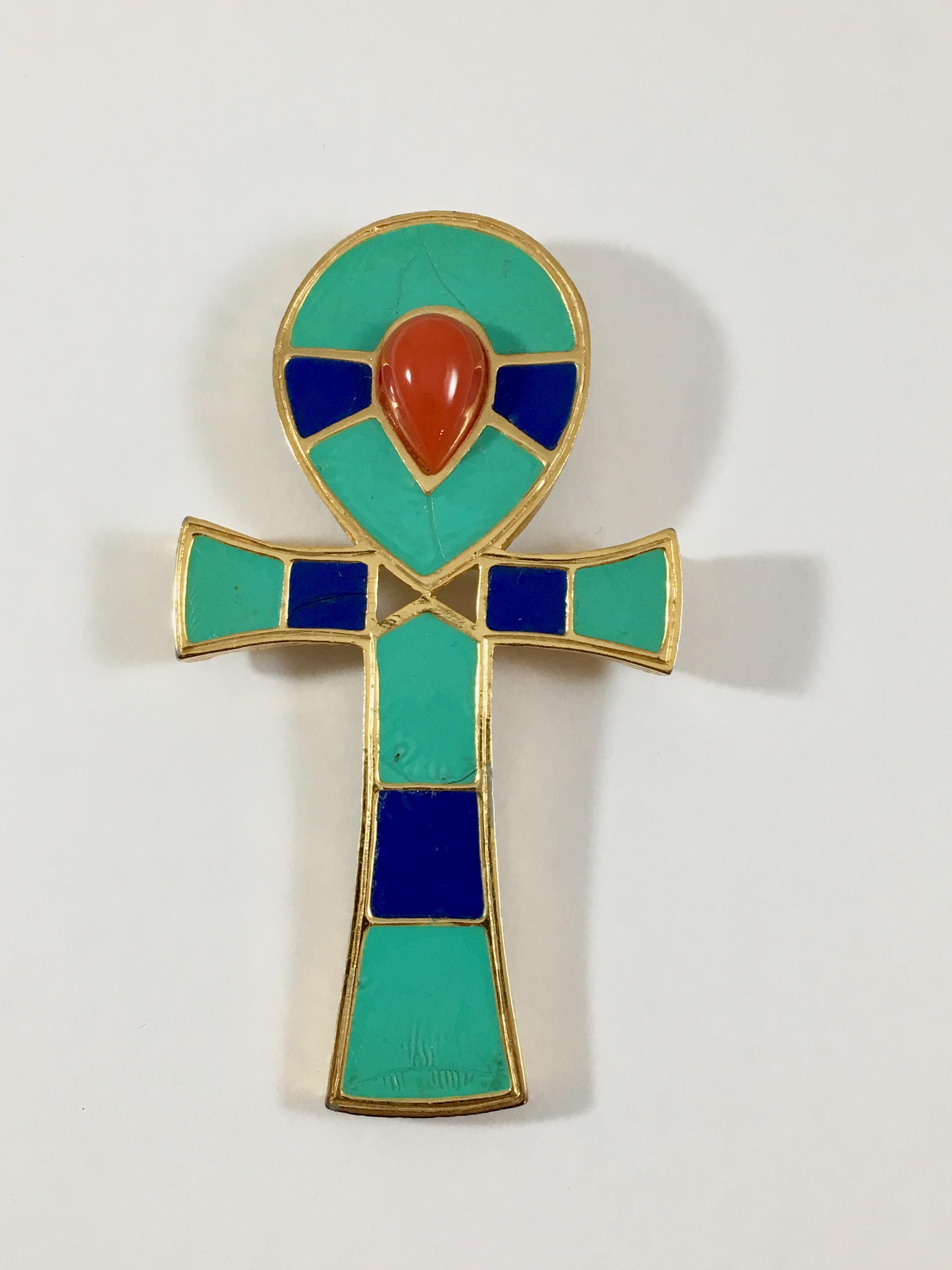 Hattie Carnegie Egyptian Ankh Pendant/Brooch 1960s In Good Condition In Chicago, IL