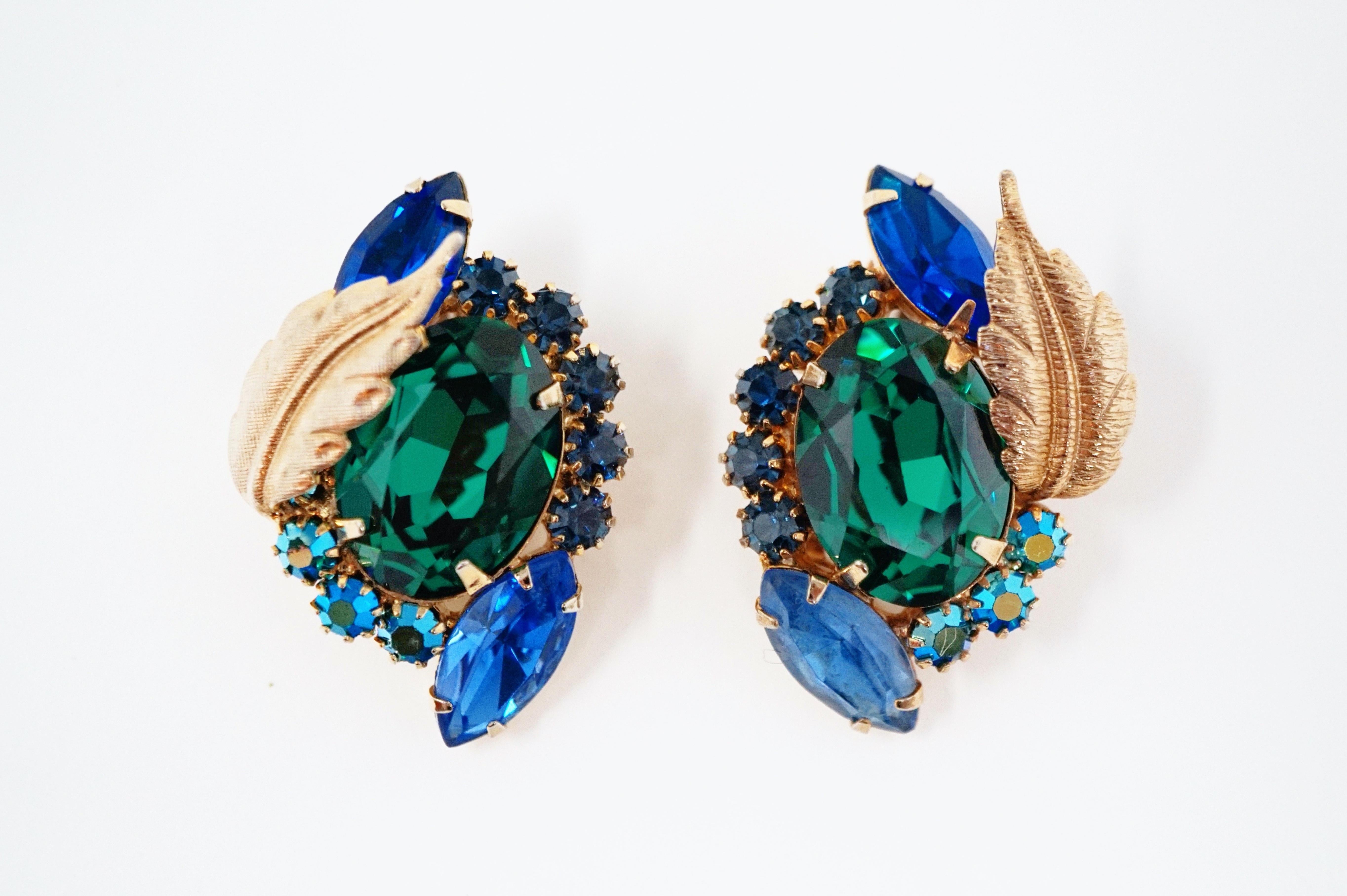 Hattie Carnegie Emerald and Sapphire Rhinestone Brooch and Earrings Demi-Parure 6