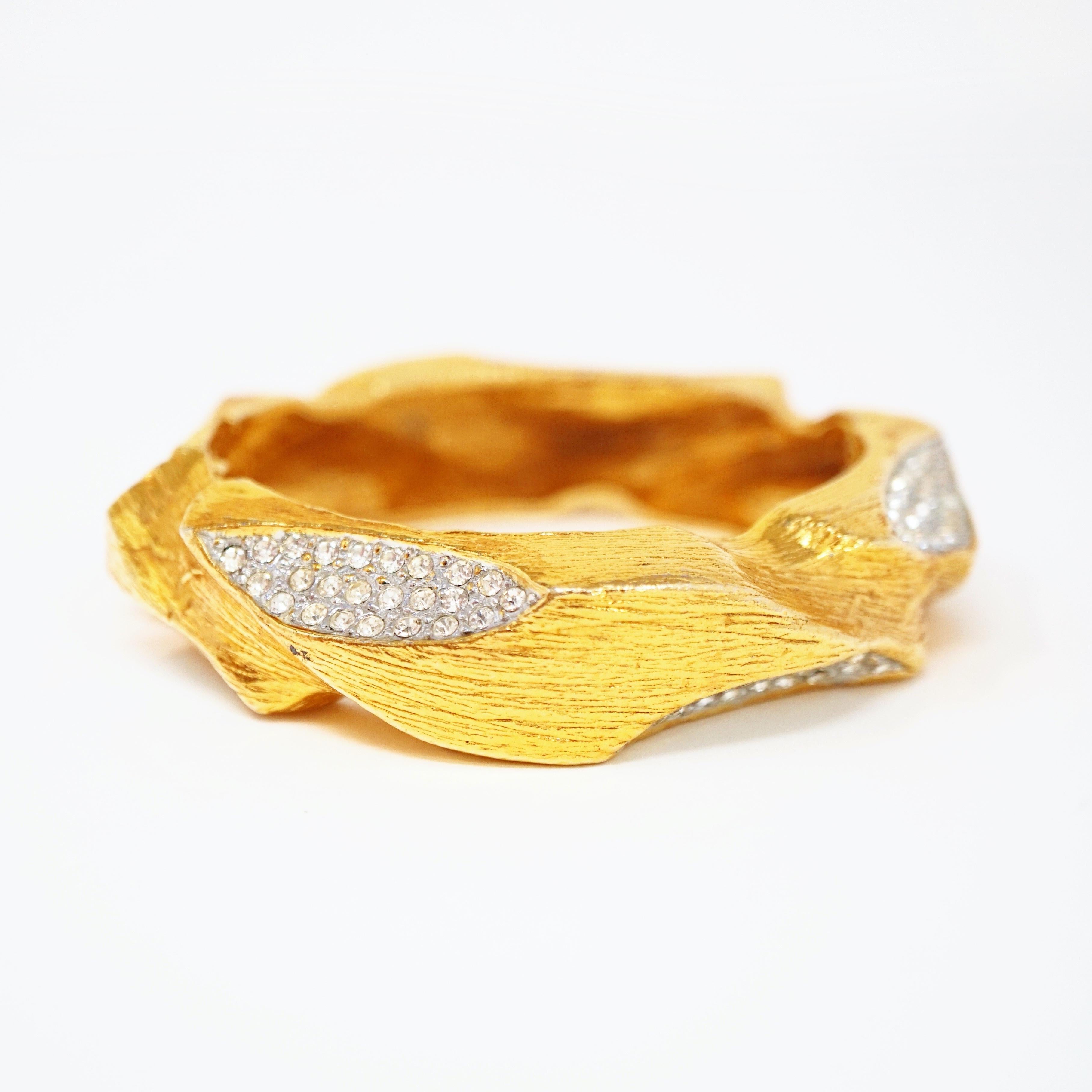 Hattie Carnegie Gilt Clamper Bangle with Rhinestone Pavé, Signed, 1960s In Good Condition In McKinney, TX