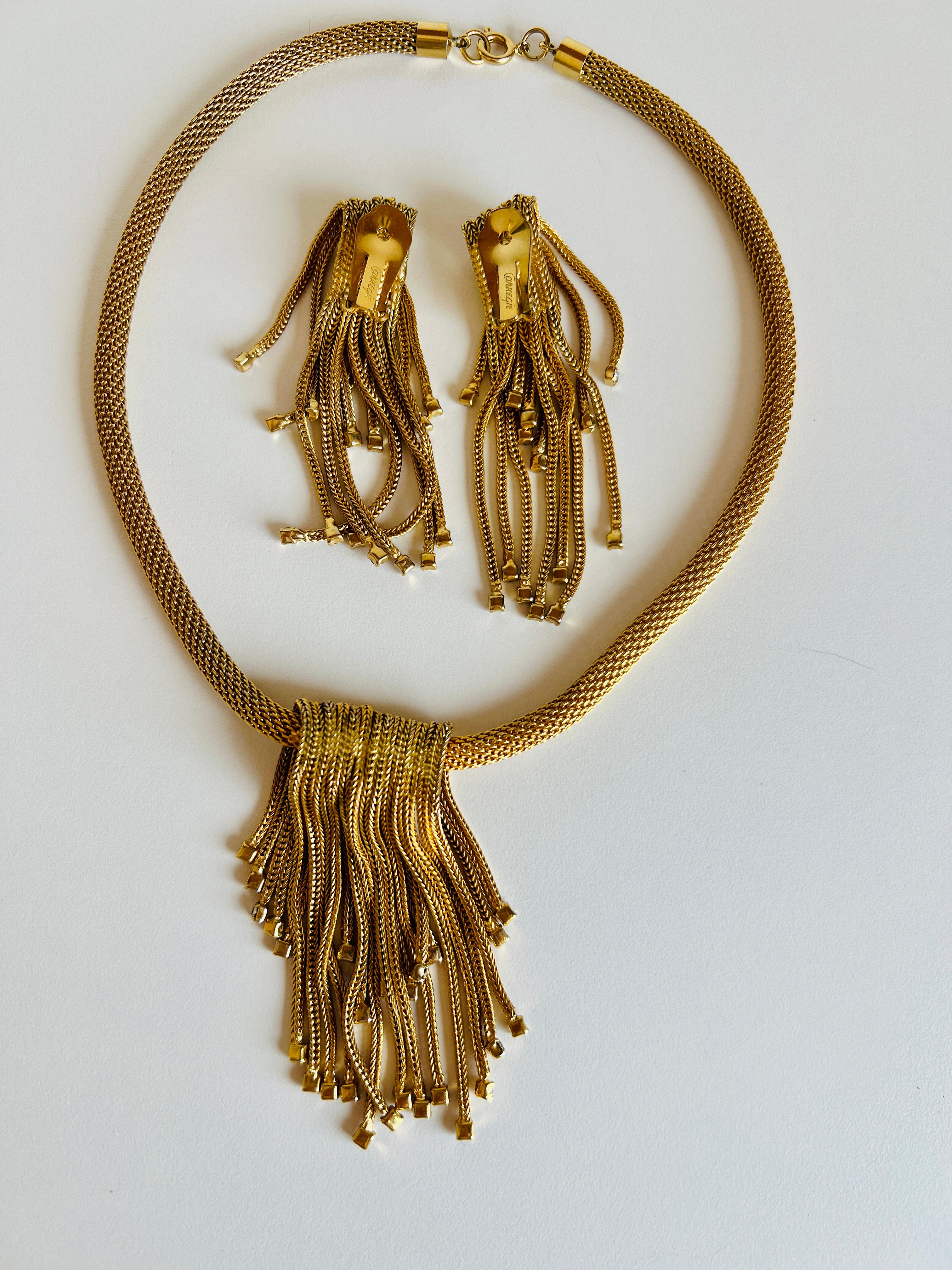 Hattie Carnegie Gold Mesh Chain Waterfall Tassel Choker Necklace Earrings Set In Good Condition For Sale In Sausalito, CA