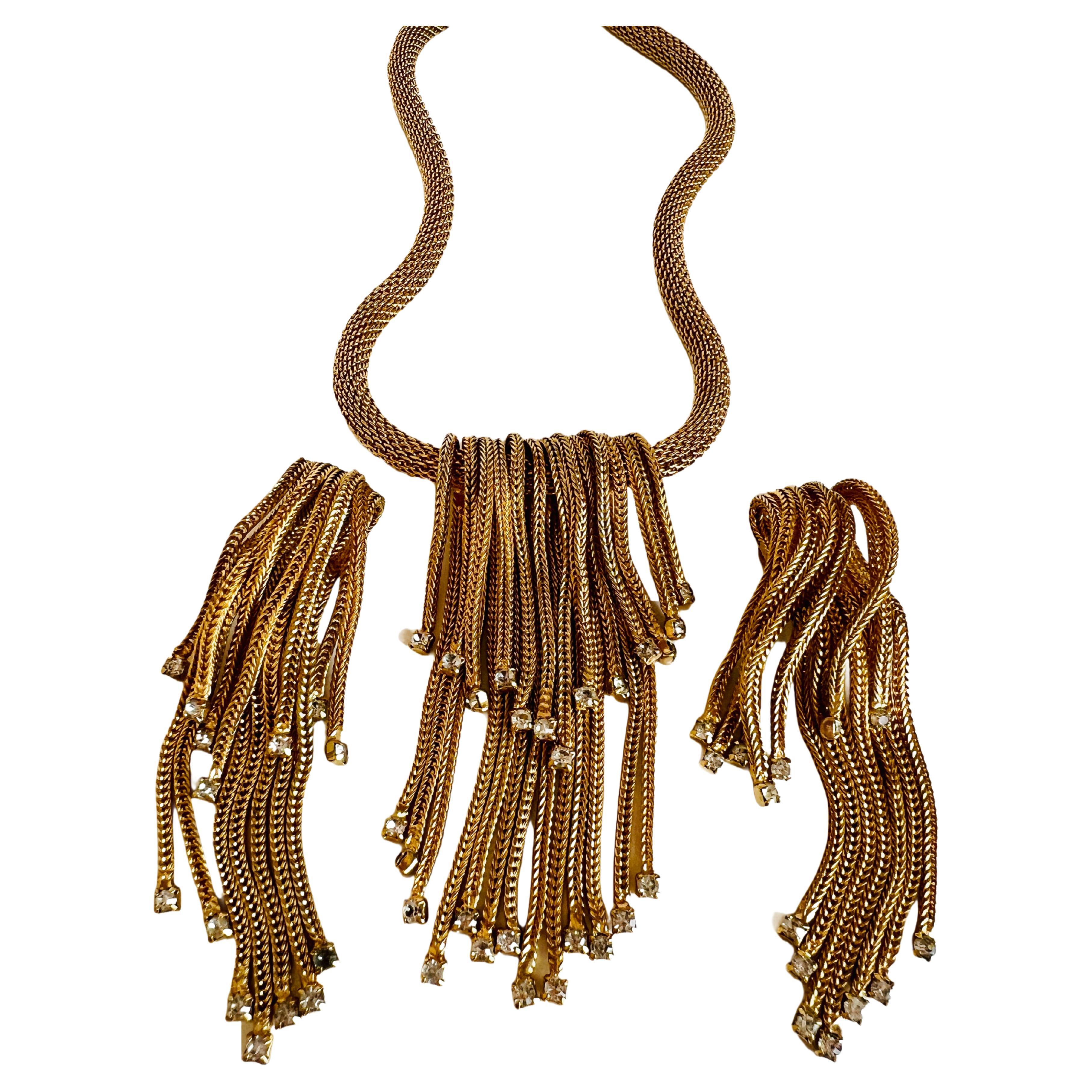 Hattie Carnegie Gold Mesh Chain Waterfall Tassel Choker Necklace Earrings Set For Sale