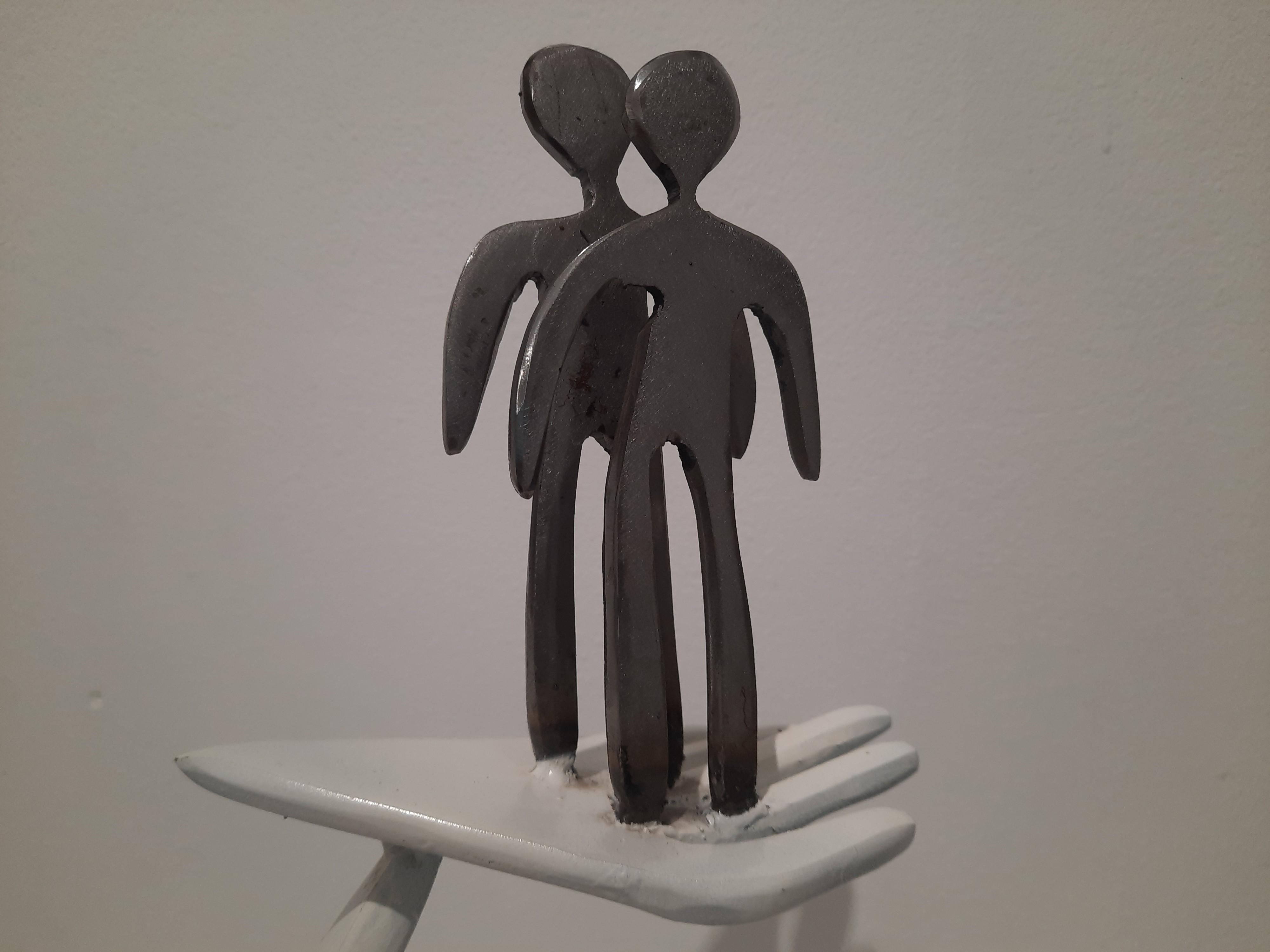 Nella mano della Provvidenza Haude Bernabé Scultura d'arte contemporanea in metallo bianco in vendita 3