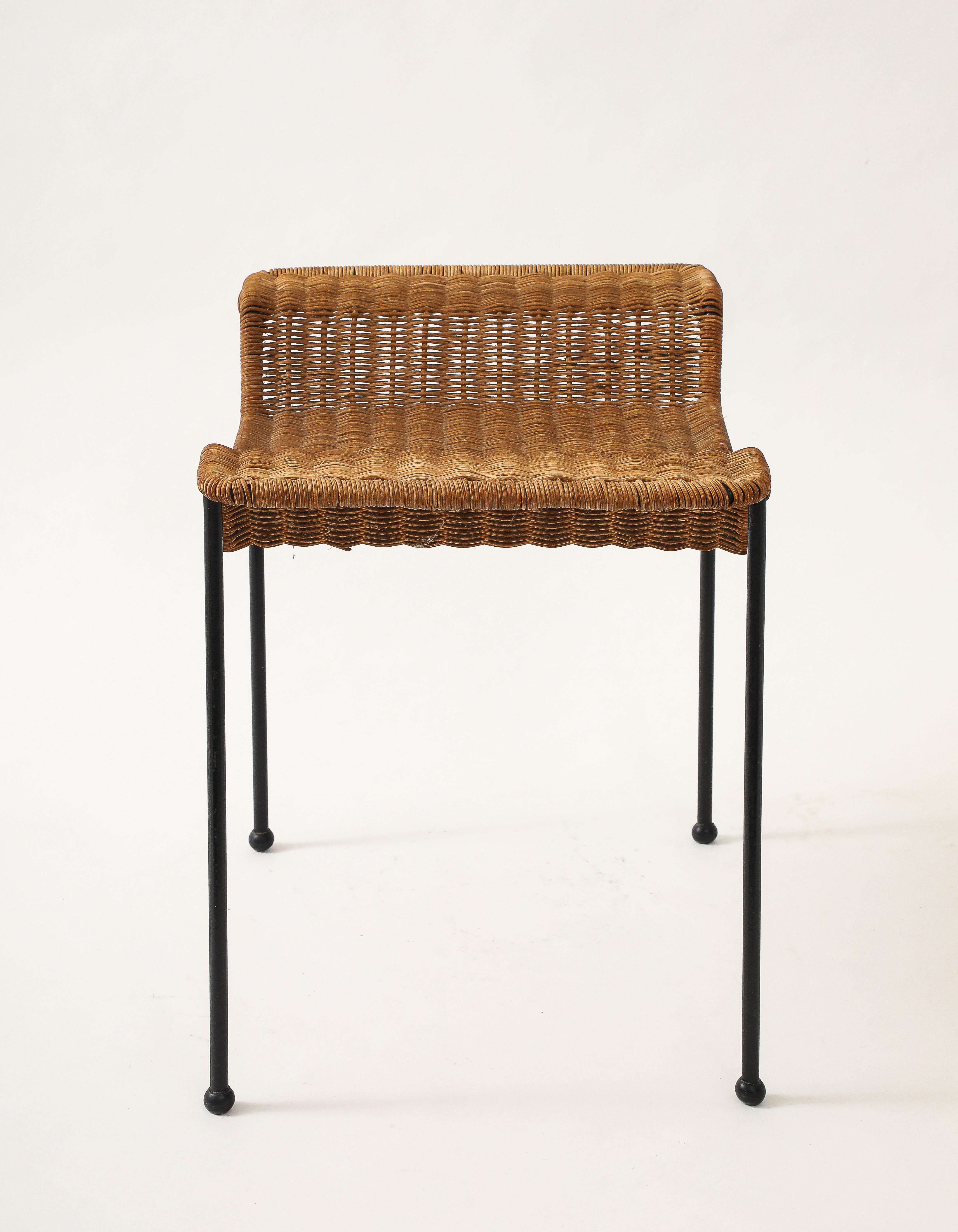 Hauner & Eisler che attribuiscono. Sgabello in vimini, canna, base in metallo, Francia, 1960 in vendita 7