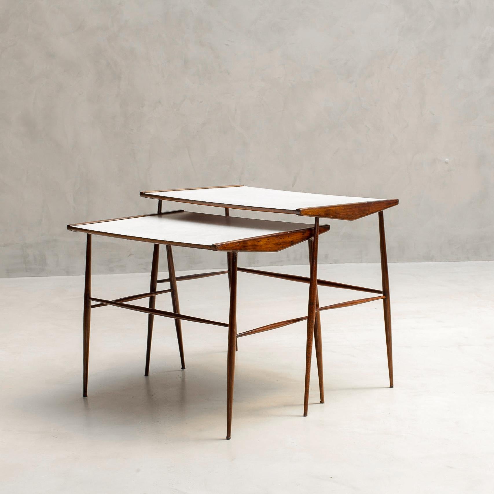 Hauner & Eisler - Moveis Artesanal - Rare Pair of 1950s nest table in rosewood For Sale 5