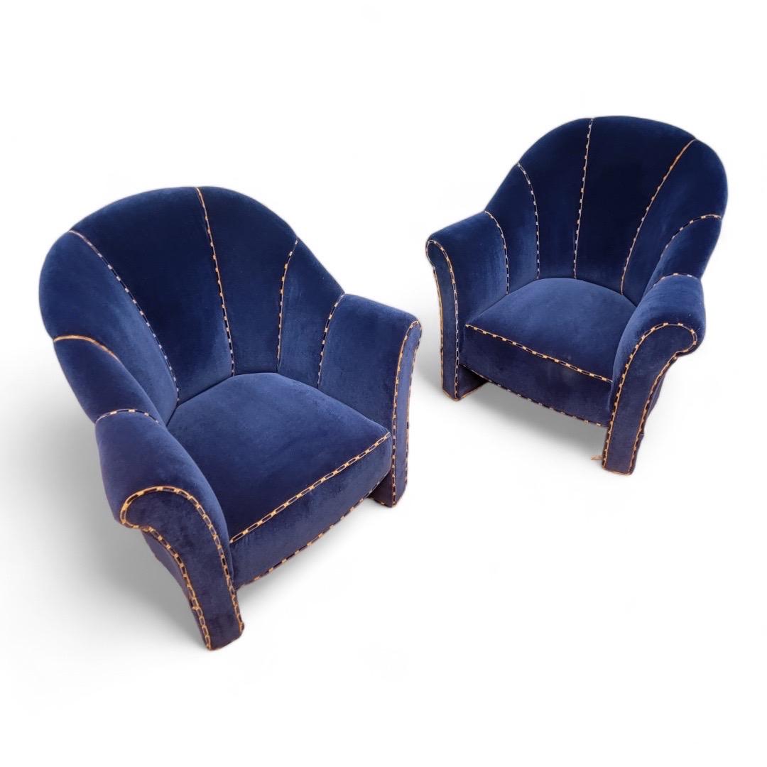 Haus Koller Lounge Chairs Designed by Josef Hoffmann for Wittmann Newly Upholstered in a Blue Mohair with a Gold/Blue Trim- Pair

These beautifully designed Art Deco style Channel back lounge chairs were designed by Josef Hoffman for Wittmann in