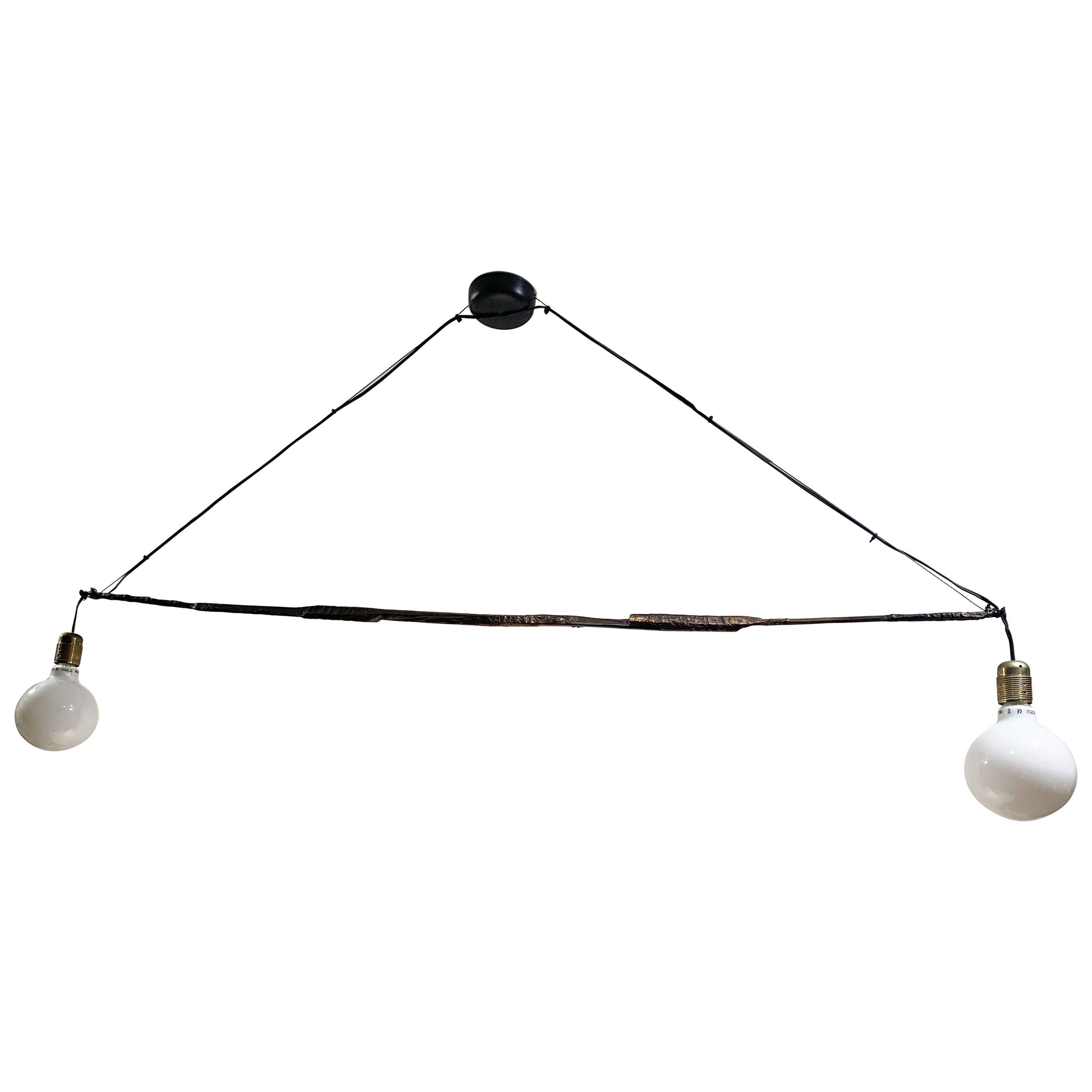 Haus Lange Lampe, Bronze, von Franz West für Memphis, gekennzeichnet „FRANZ WEST X MEMPHIS“ im Angebot