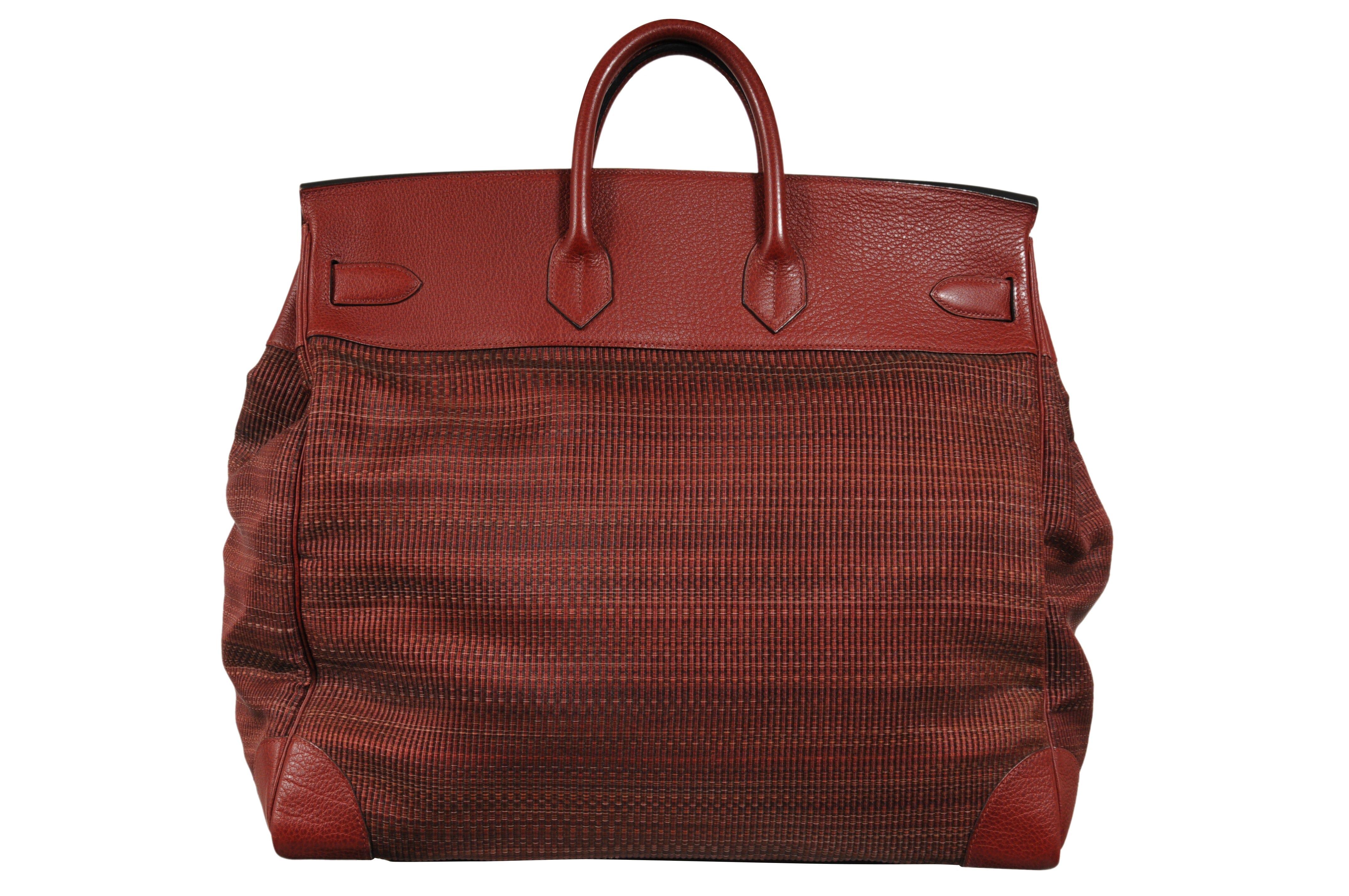 Women's or Men's Haute A Courroies Hac 50 Red Rouge H Crinoline Buffalo  Duffle Travel Bag Vtg For Sale