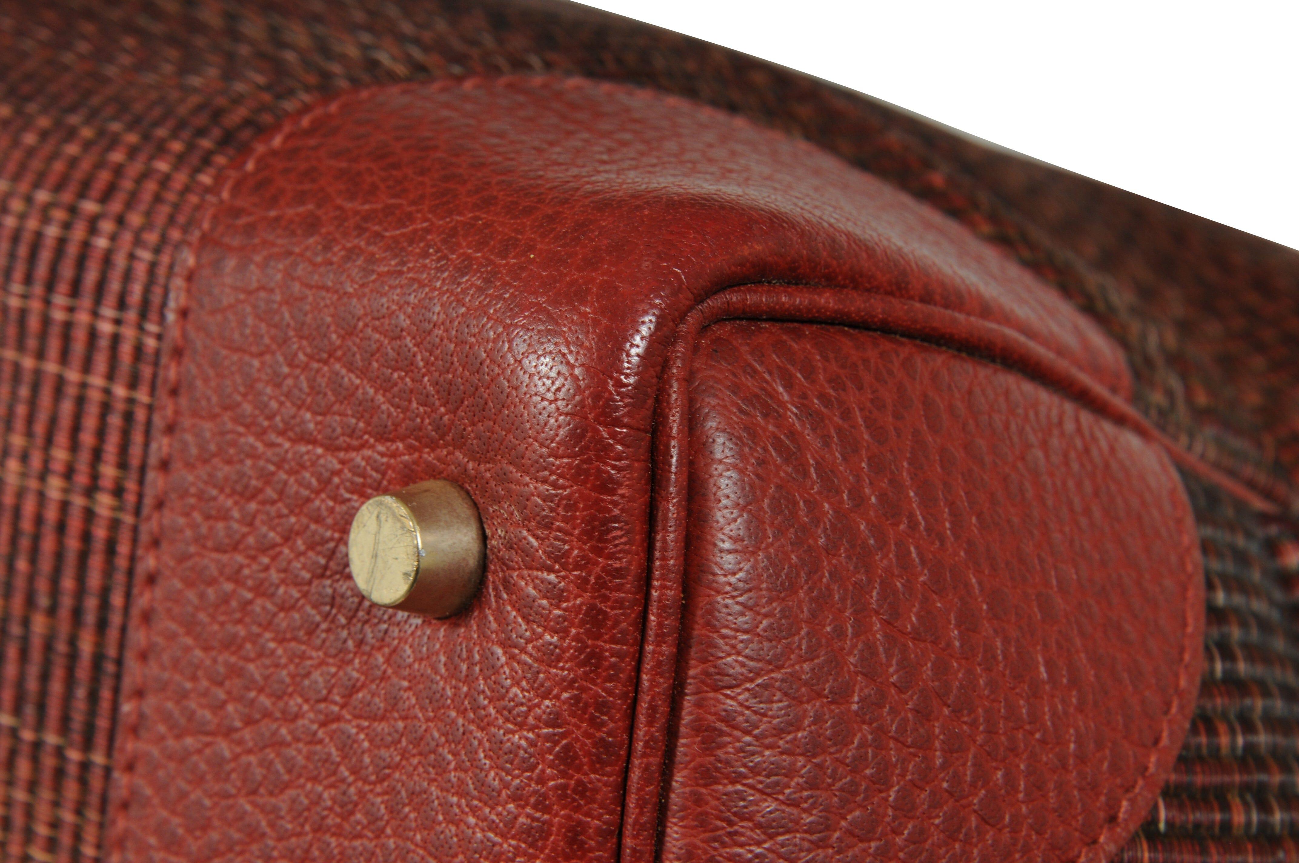Haute A Courroies Hac 50 Red Rouge H Crinoline Buffalo  Duffle Travel Bag Vtg For Sale 4