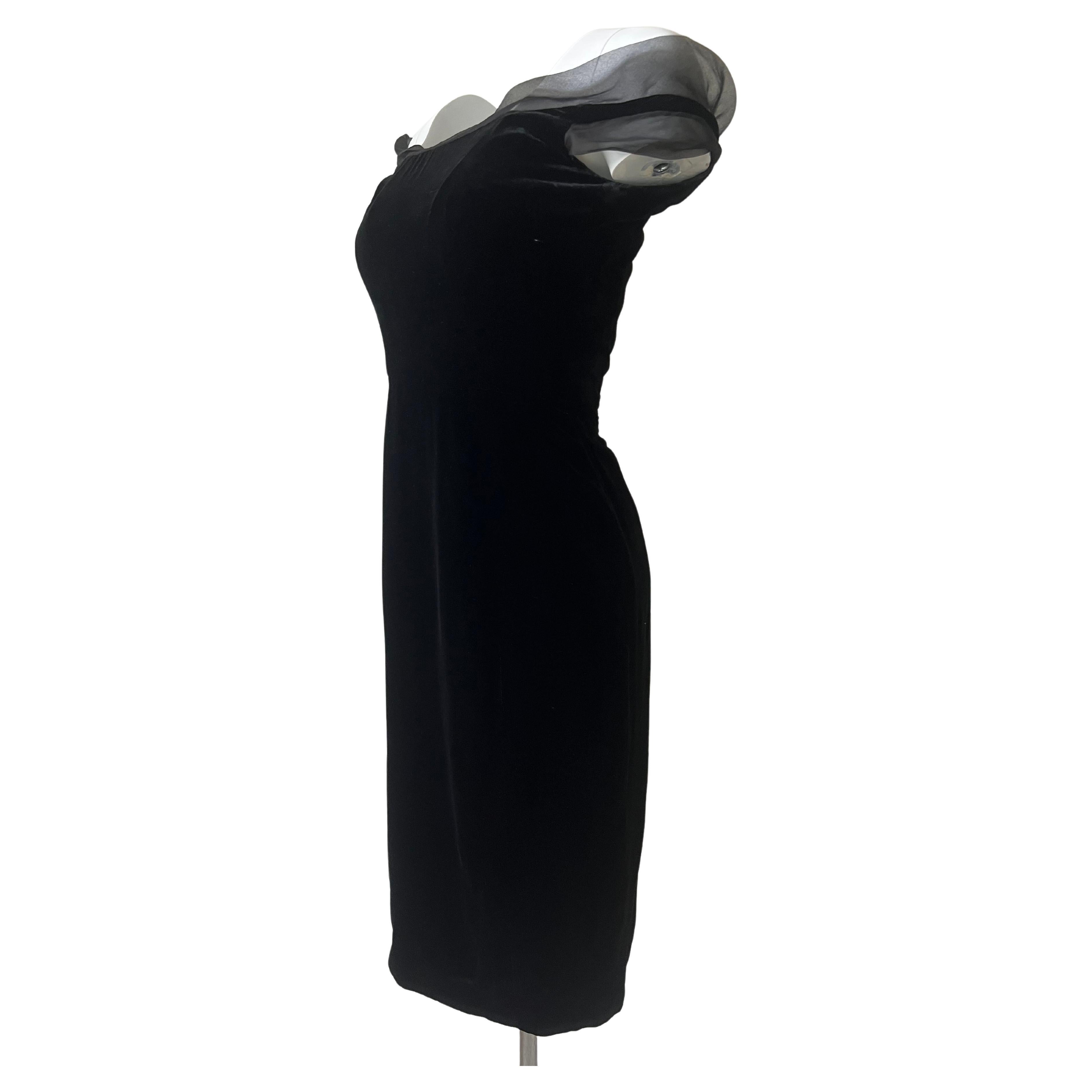 Haute Couture Black Velvet Pierre Balmain Evening Dress For Sale 2