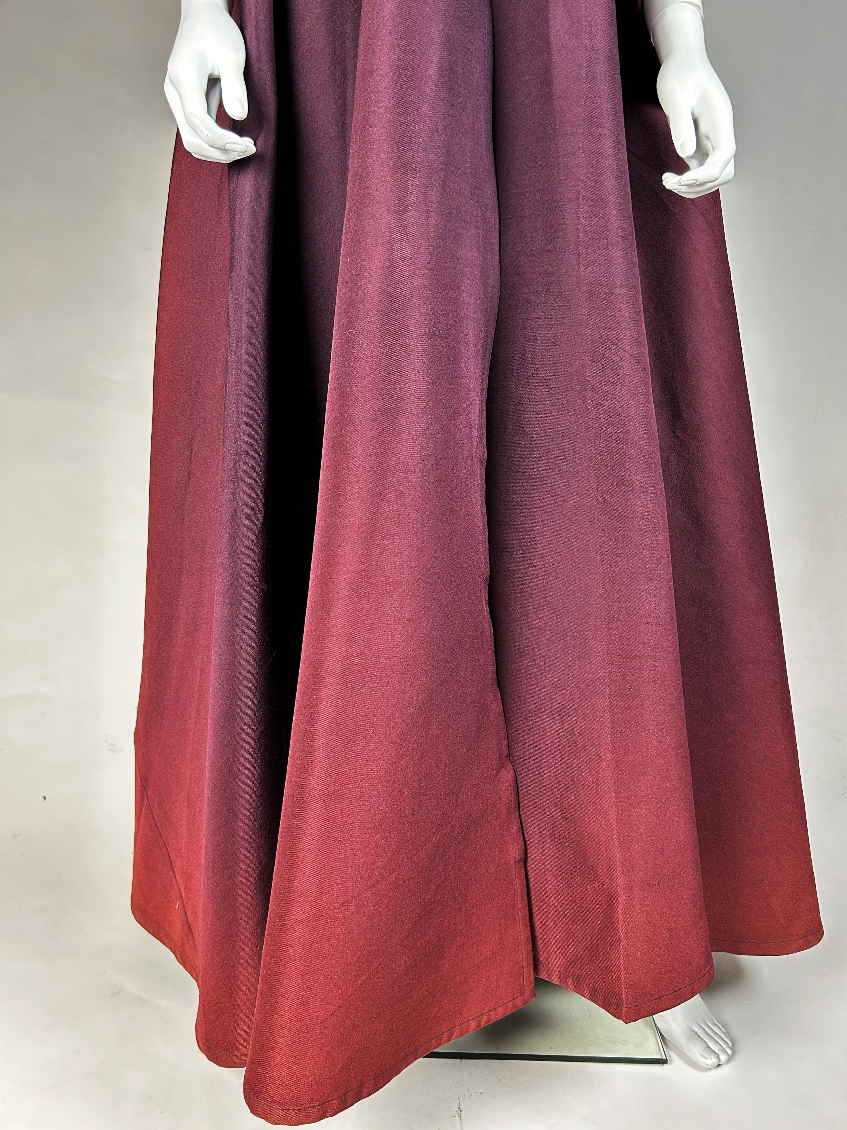 Women's Haute Couture fashion show cape by Madame Grès numbered 11633 Circa 1980 For Sale