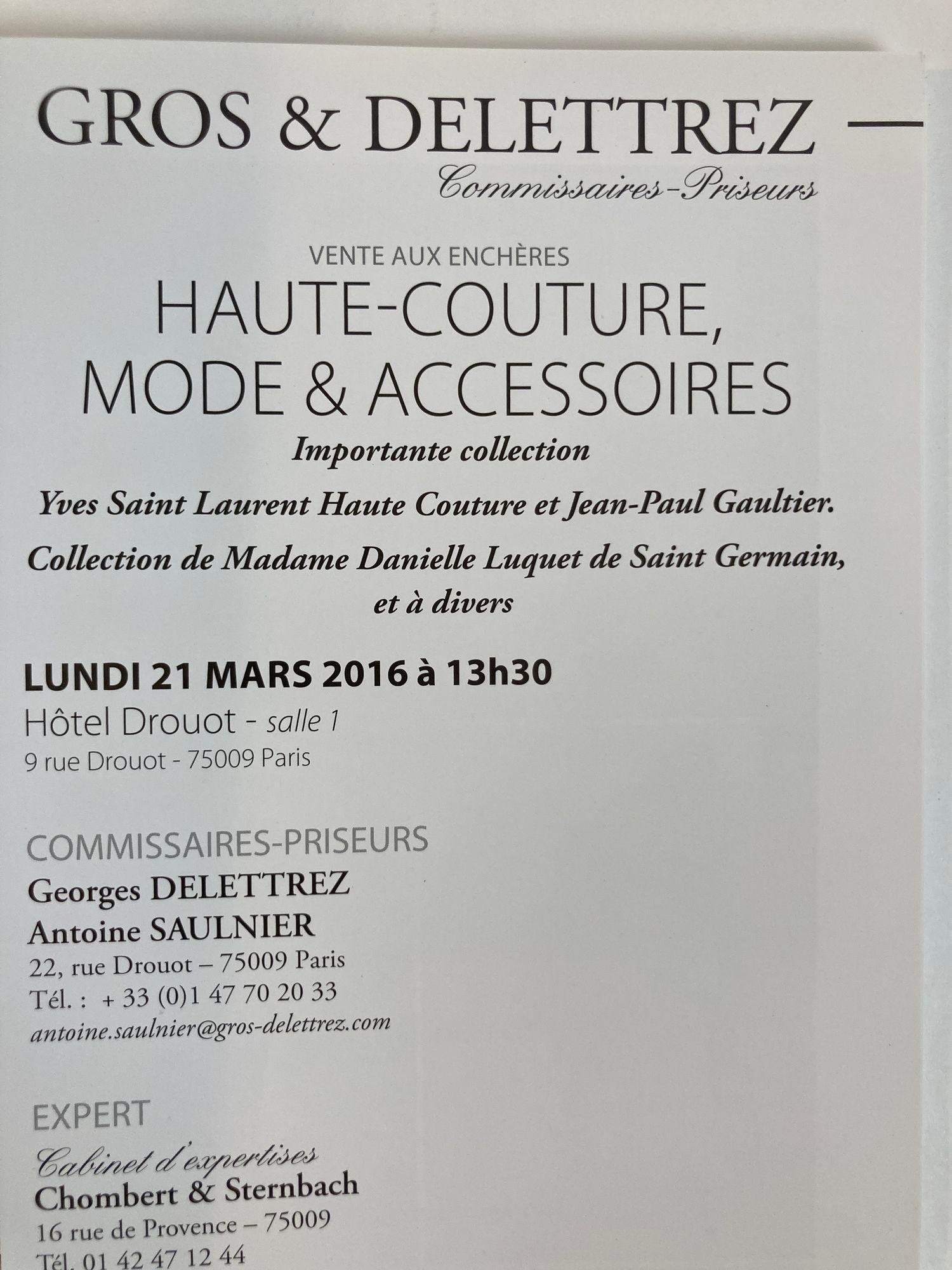 French Haute Couture Paris Auction Catalog 2016 Published by Gros & Delettrez For Sale