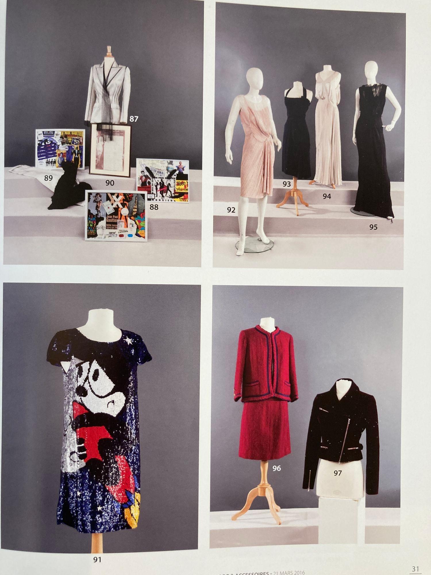 XXIe siècle et contemporain Catalogue des ventes aux enchères de la Haute Couture Paris 2016 publié par Gros & Delettrez en vente