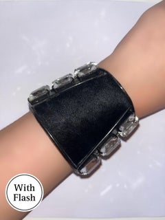 Haute Couture YVES SAINT LAURENT Cuff