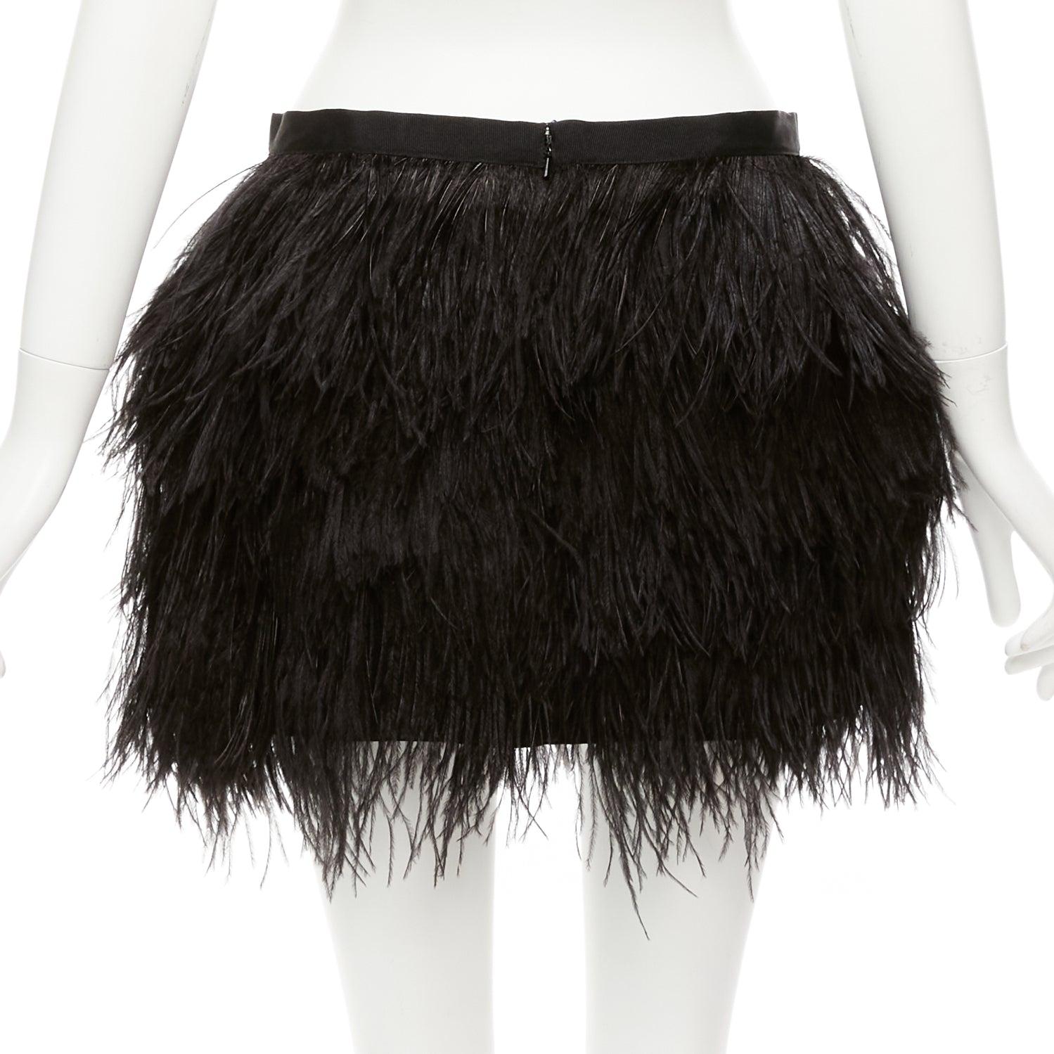 HAUTE HIPPIE black rooster feather silk lined mid waist mini skirt XS In Excellent Condition For Sale In Hong Kong, NT