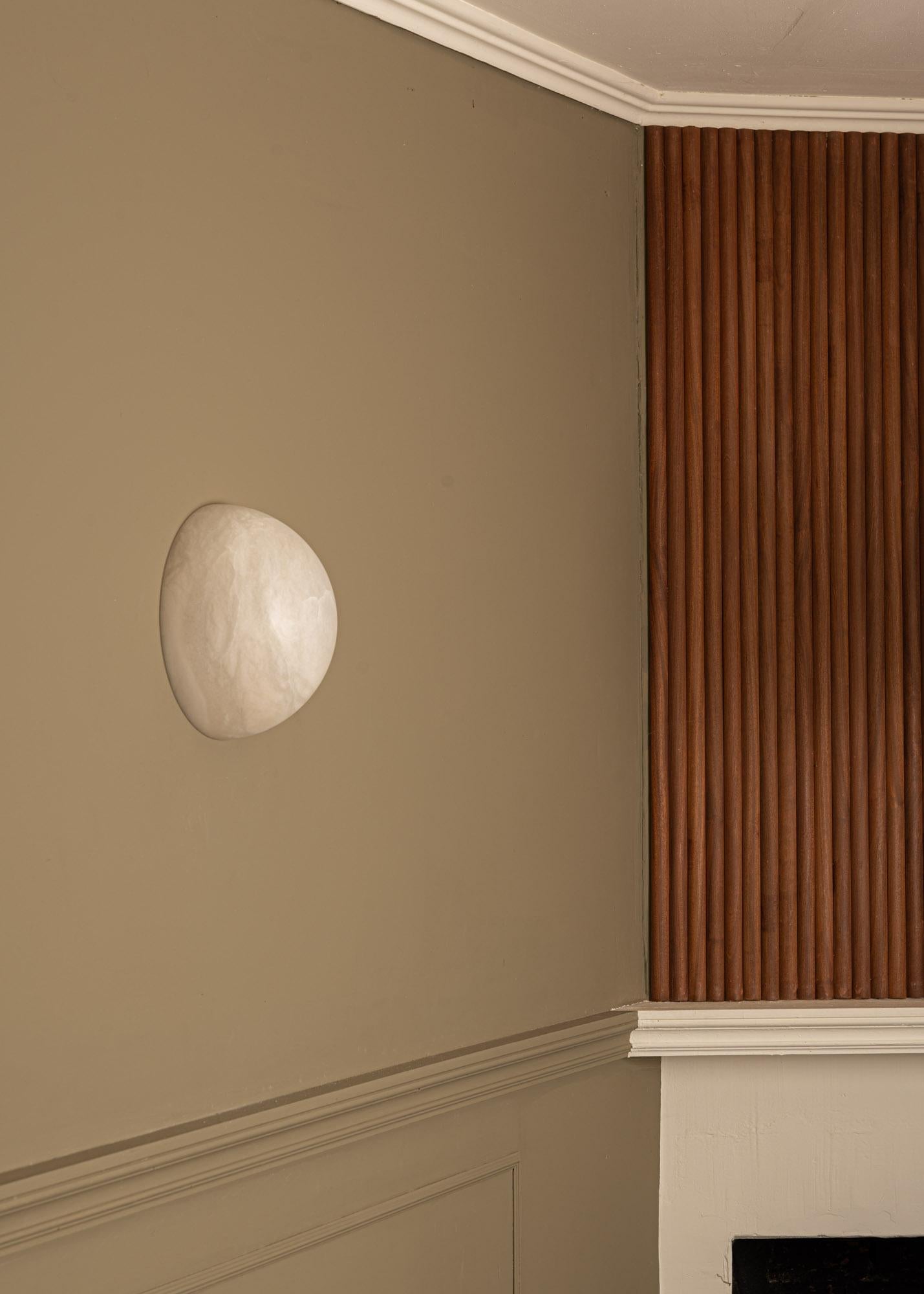 Spanish Havano White Alabaster Wall Sconce by Simone & Marcel For Sale