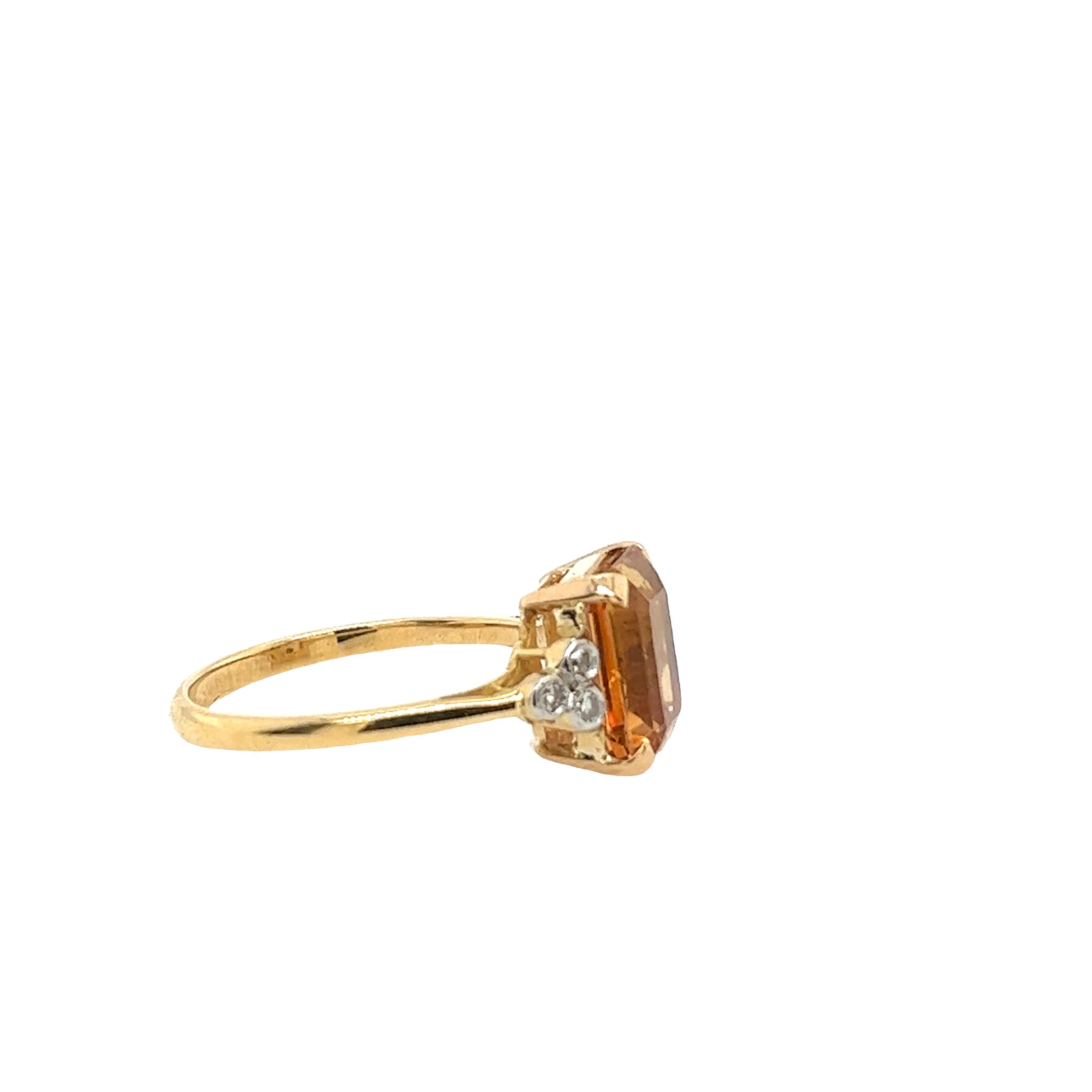 Have one to sell? Sell it yourself 18ct Yellow Gold & Platinum Citrine Ring, Se In Excellent Condition In London, GB