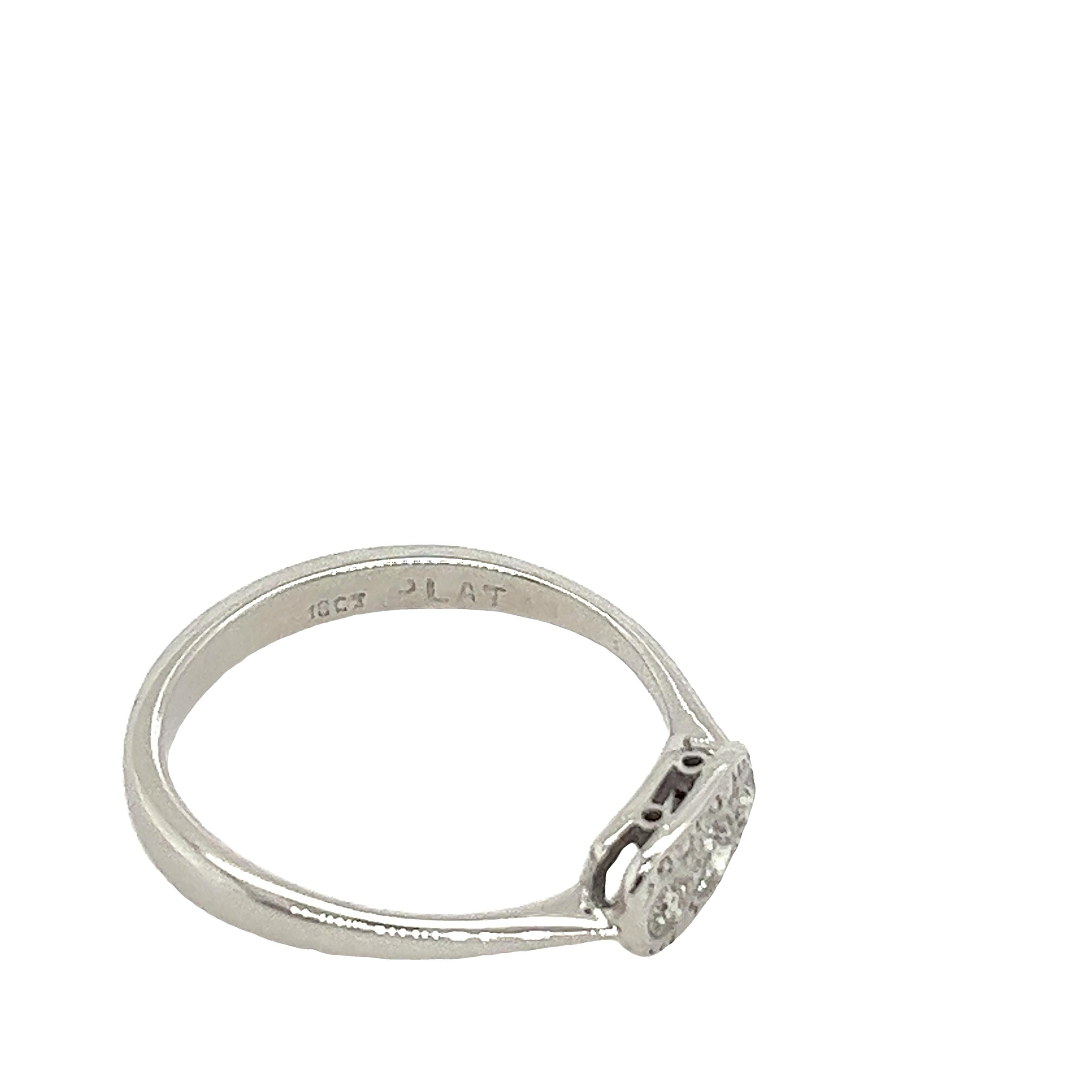 Women's Platinum & 18ct  3-Stone Diamond Dress Ring Set With 0.10ct Old Cut Diamonds For Sale