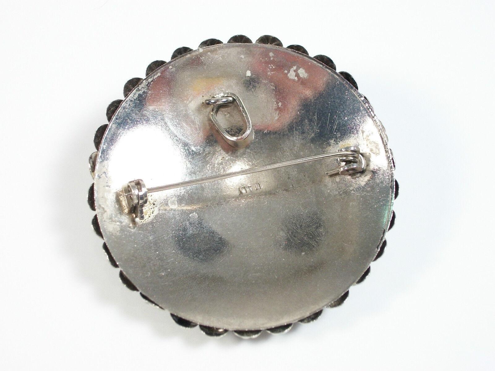Vintage Silver Tone Brooch/Pendant with Faux Carnelian - Italy - Circa 1960's In Good Condition For Sale In Chatham, CA