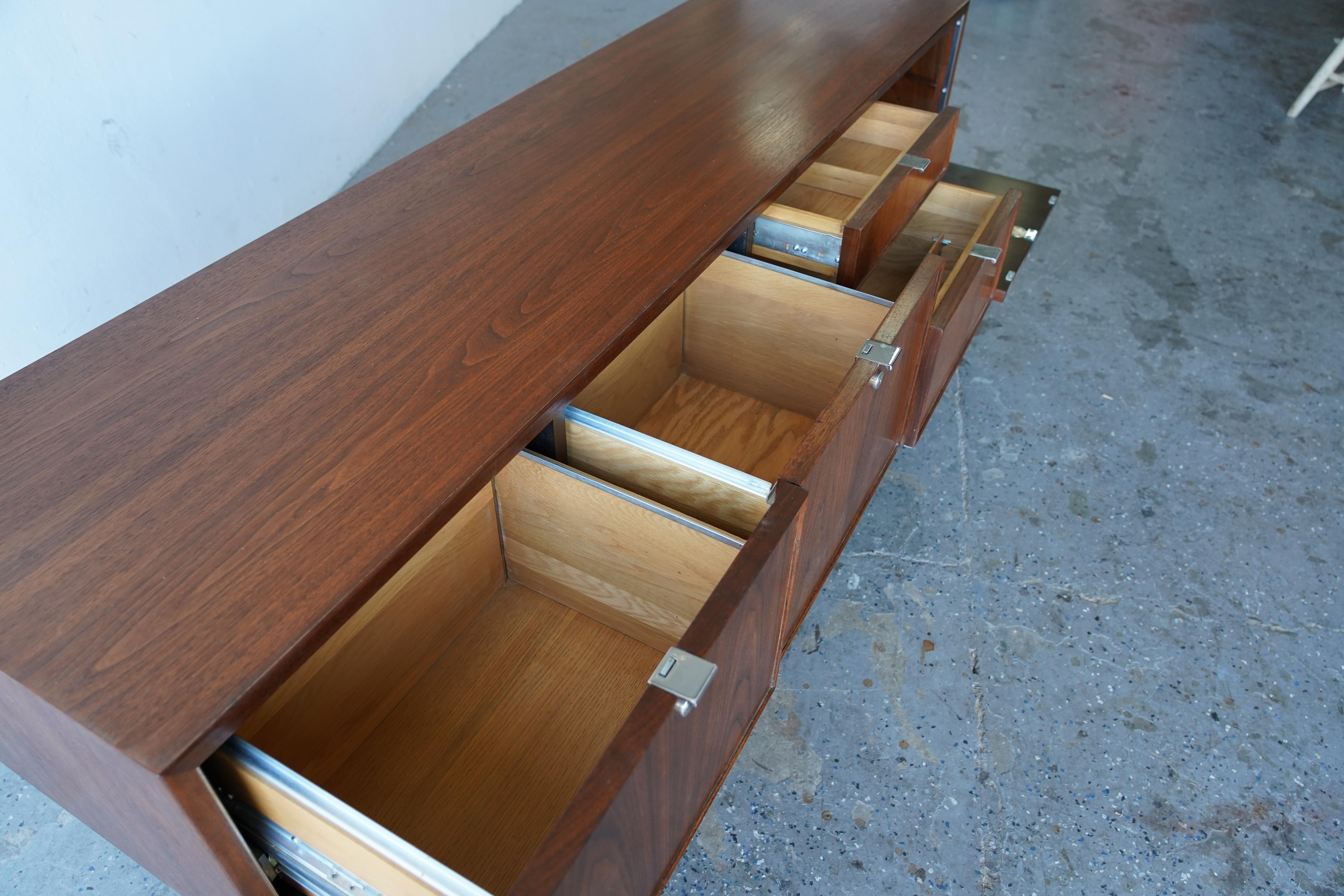 Mid-20th Century Mid Century Modern Stow Davis low media Credenza