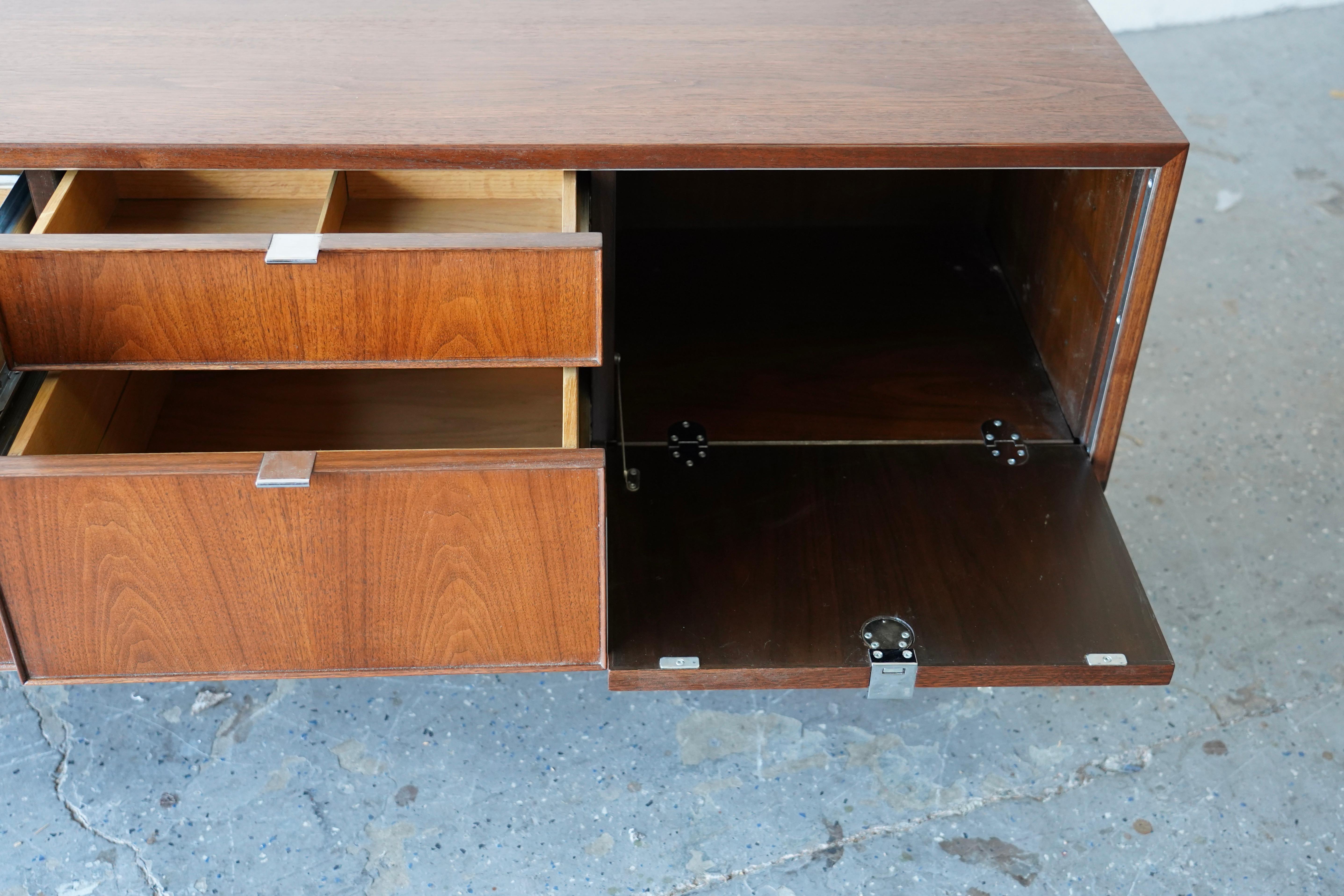 Walnut Mid Century Modern Stow Davis low media Credenza