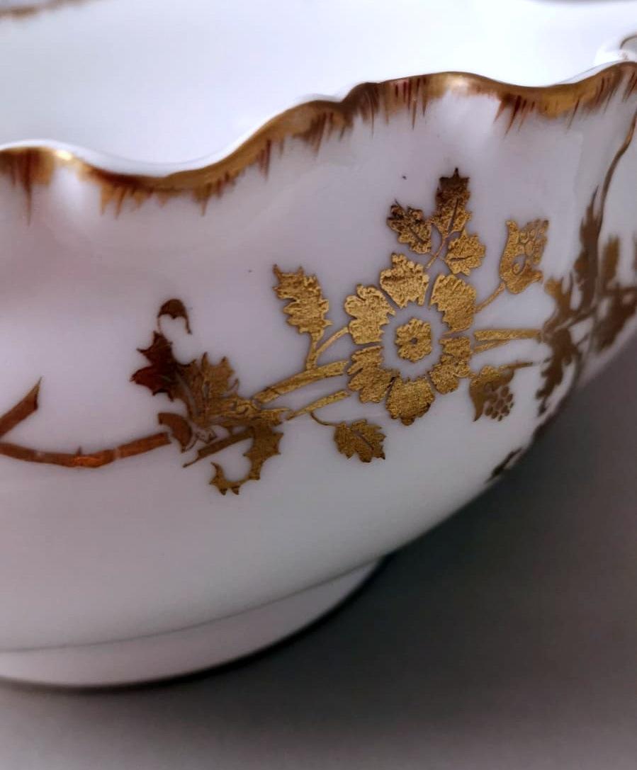 Haviland & Co. Limoges French Porcelain Salad Bowl with Tray For Sale 4