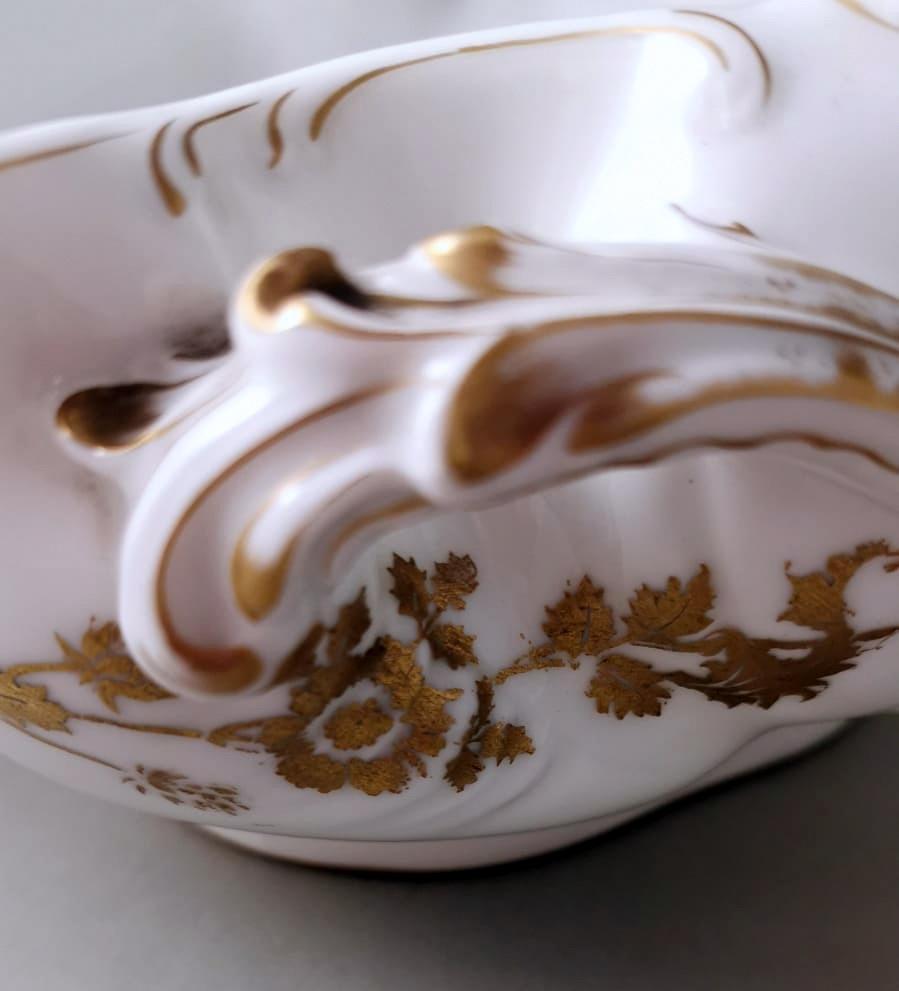 Haviland & Co. Limoges French Porcelain Salad Bowl with Tray For Sale 6