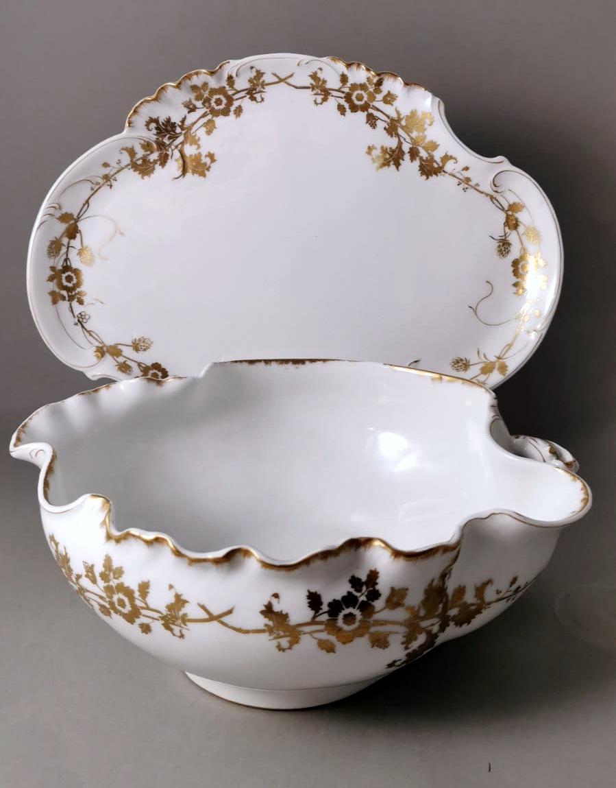 Napoleon III Haviland & Co. Limoges French Porcelain Salad Bowl with Tray For Sale