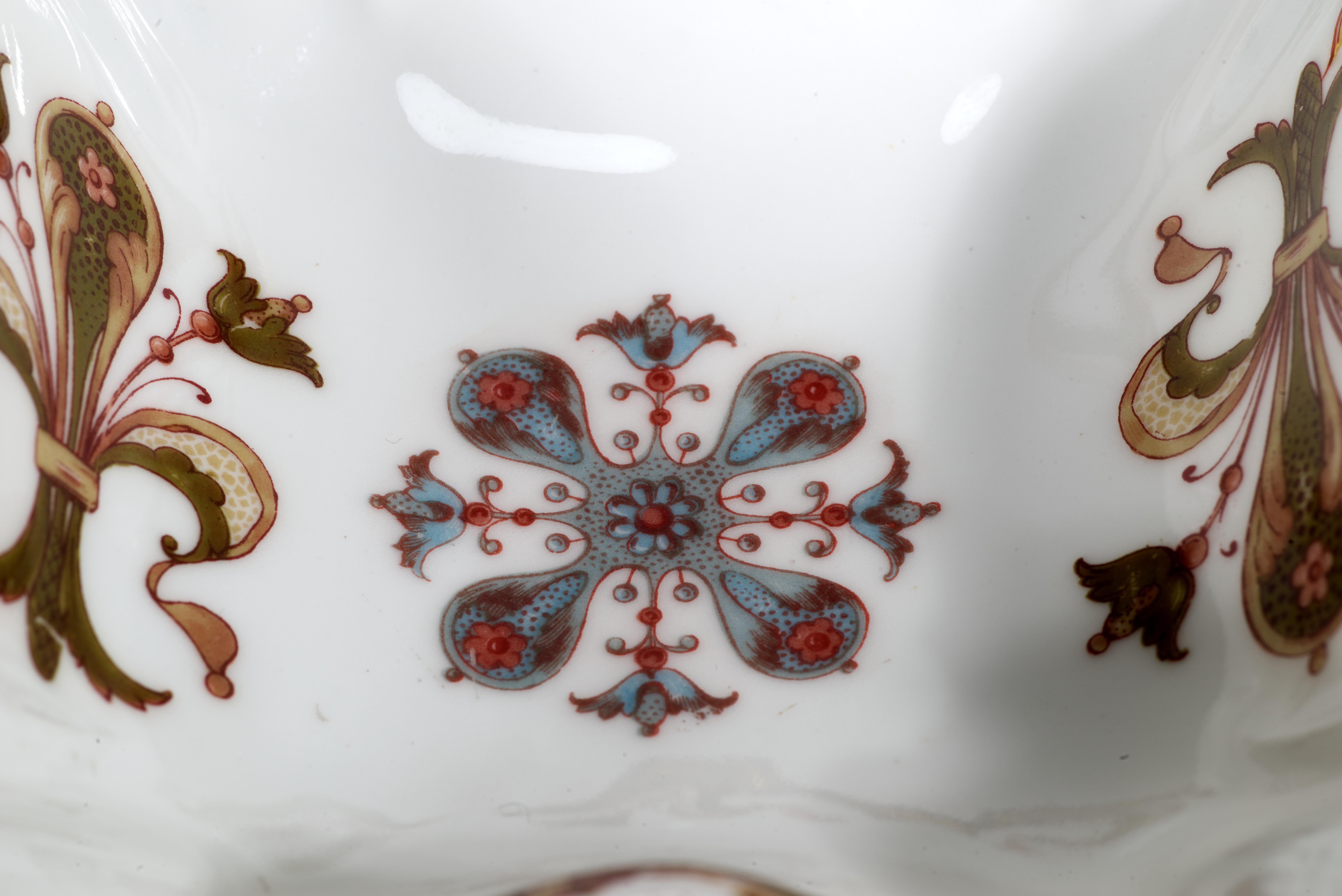 Haviland Limoges 2 Rectangular Serving Porcelain Bowls with Handles, 1876-1889 For Sale 6