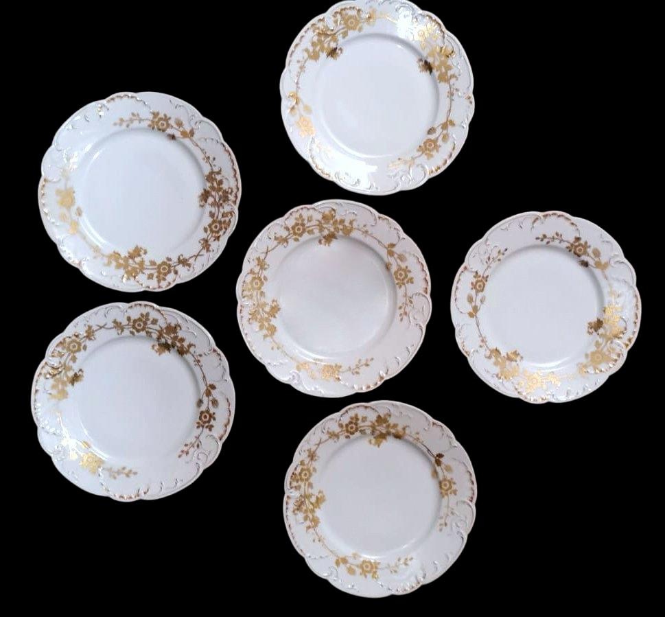 Haviland Limoges: 6 französische flache Teller aus weißem Porzellan mit Golddekorationen (Napoleon III.) im Angebot