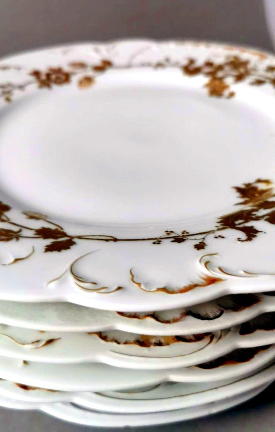 Haviland Limoges: 6 französische flache Teller aus weißem Porzellan mit Golddekorationen im Angebot 1