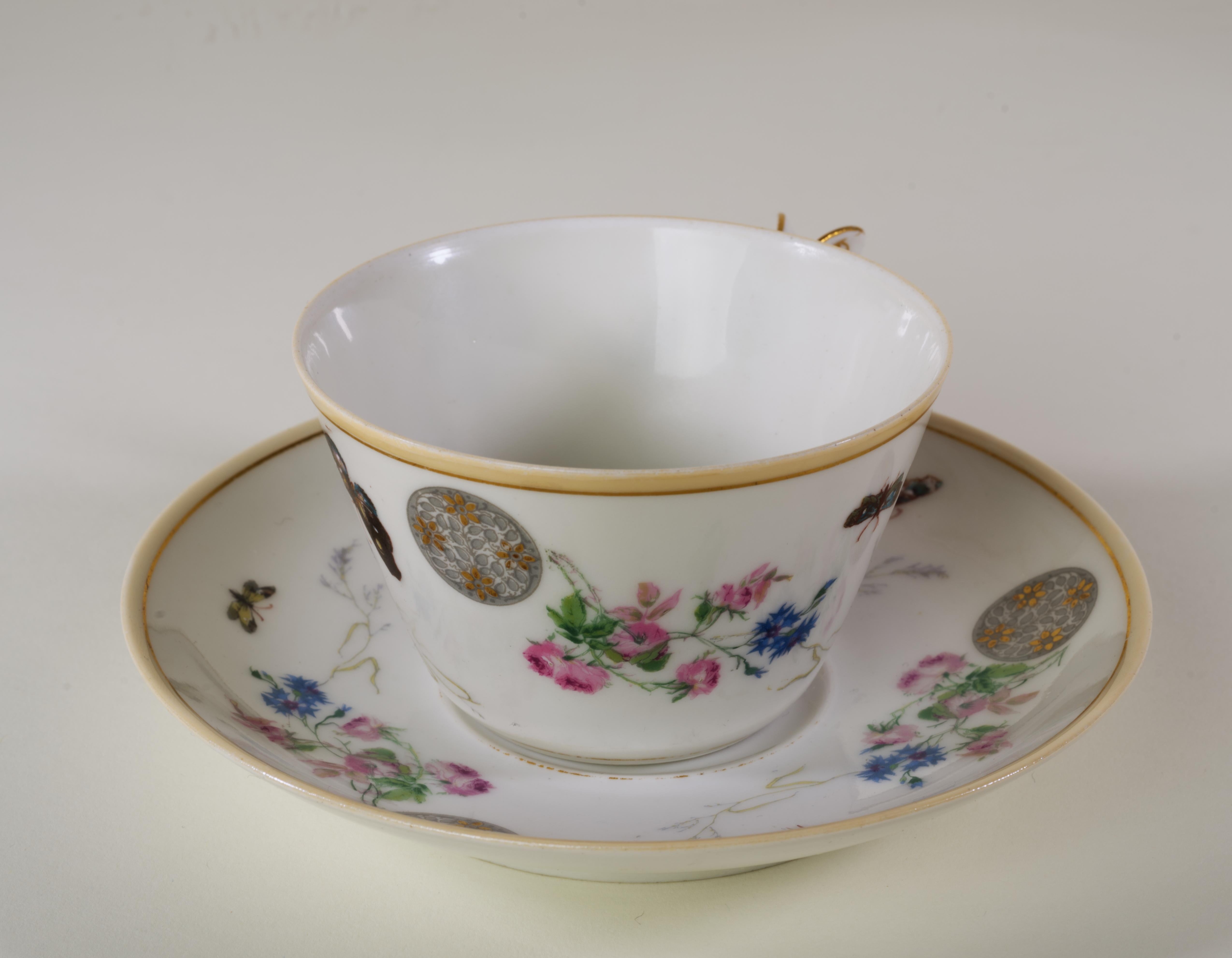 19th Century Haviland Limoges Butterfly Handled Cup and saucer set, 1879-1889, Aesthetic  For Sale