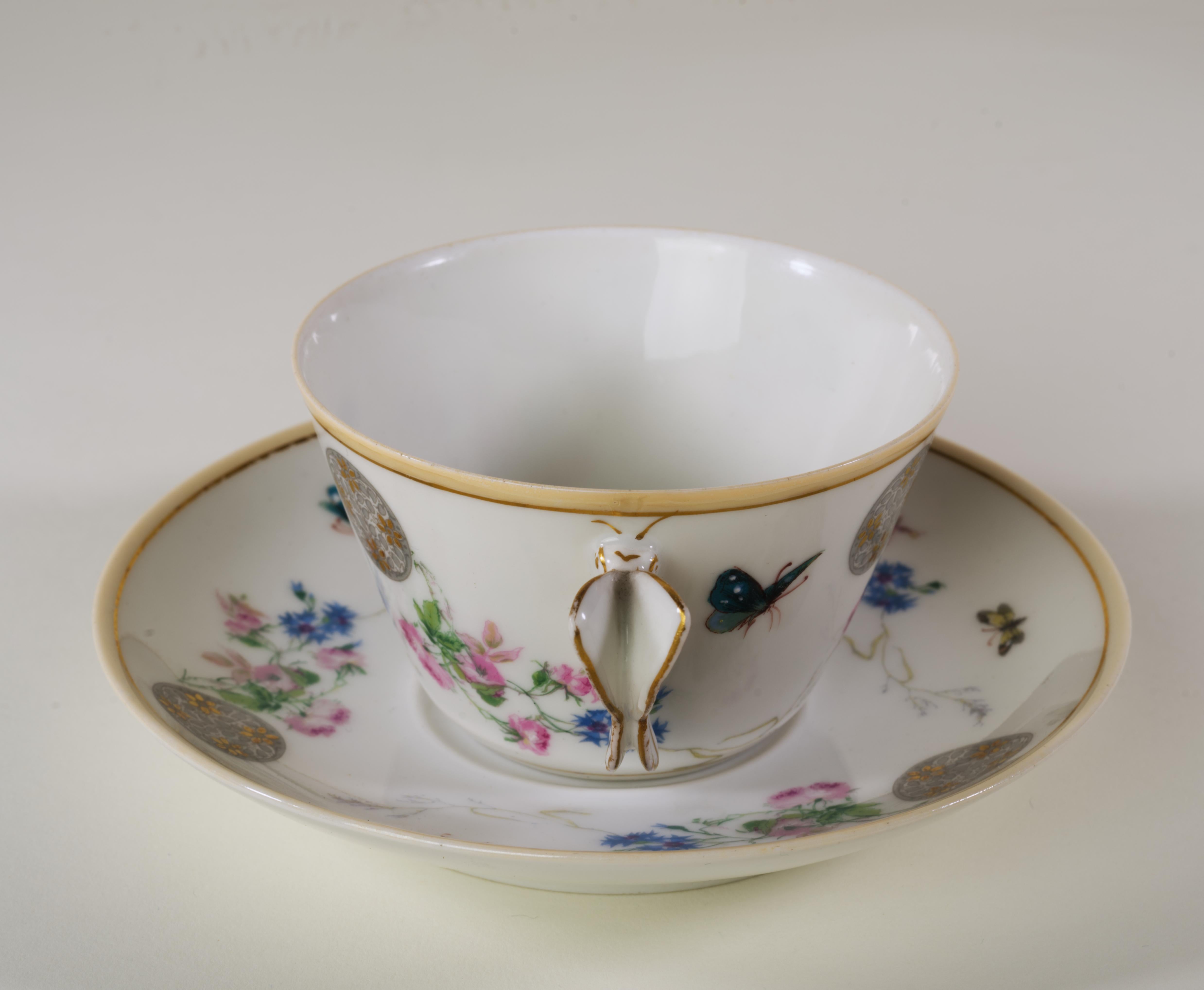 Haviland Limoges Butterfly Handled Cup and saucer set, 1879-1889, Aesthetic  For Sale 1