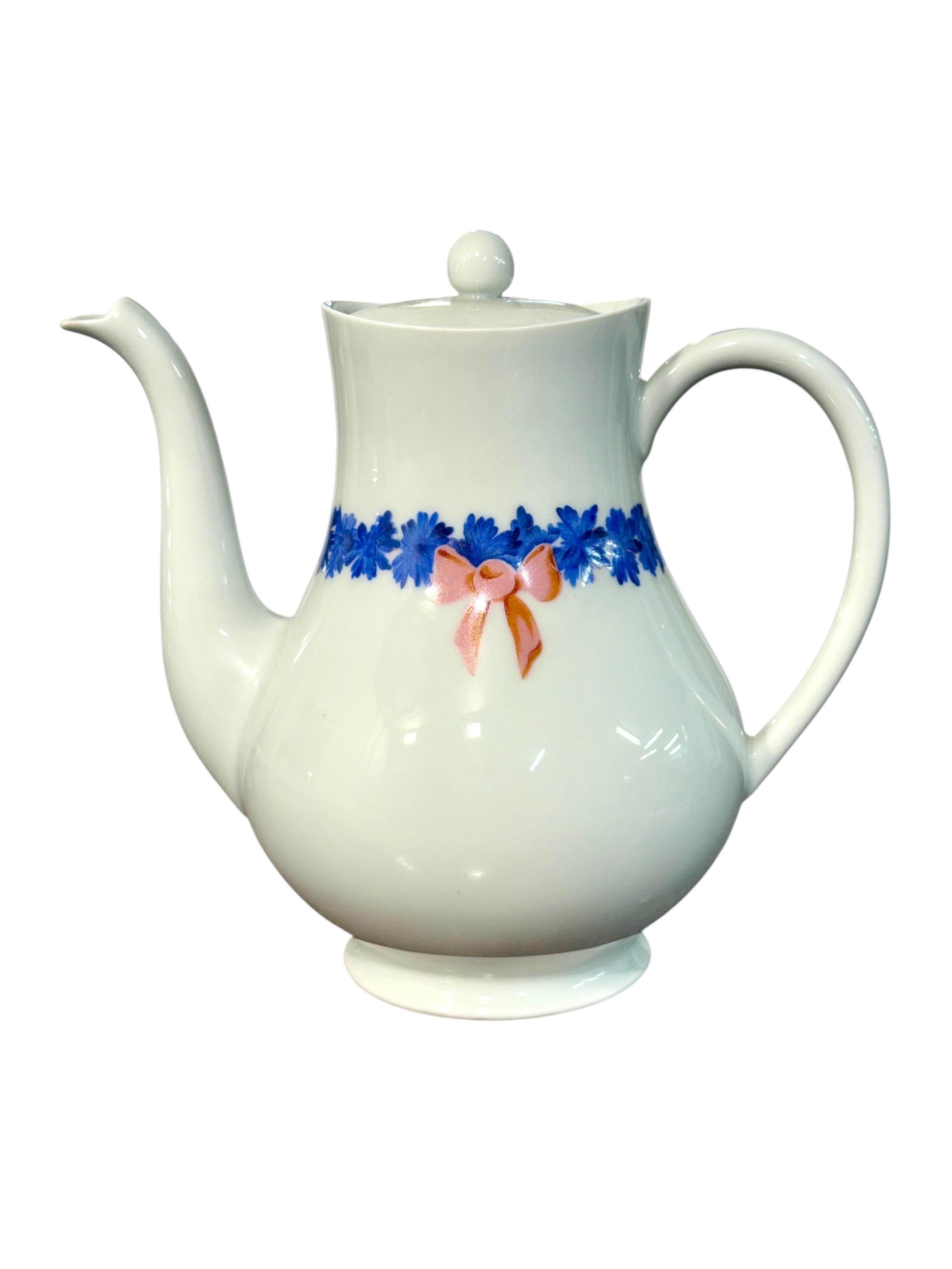 Haviland Limoges Kaffeeservice mit blauen und rosa Blumenmotiven im Angebot 8