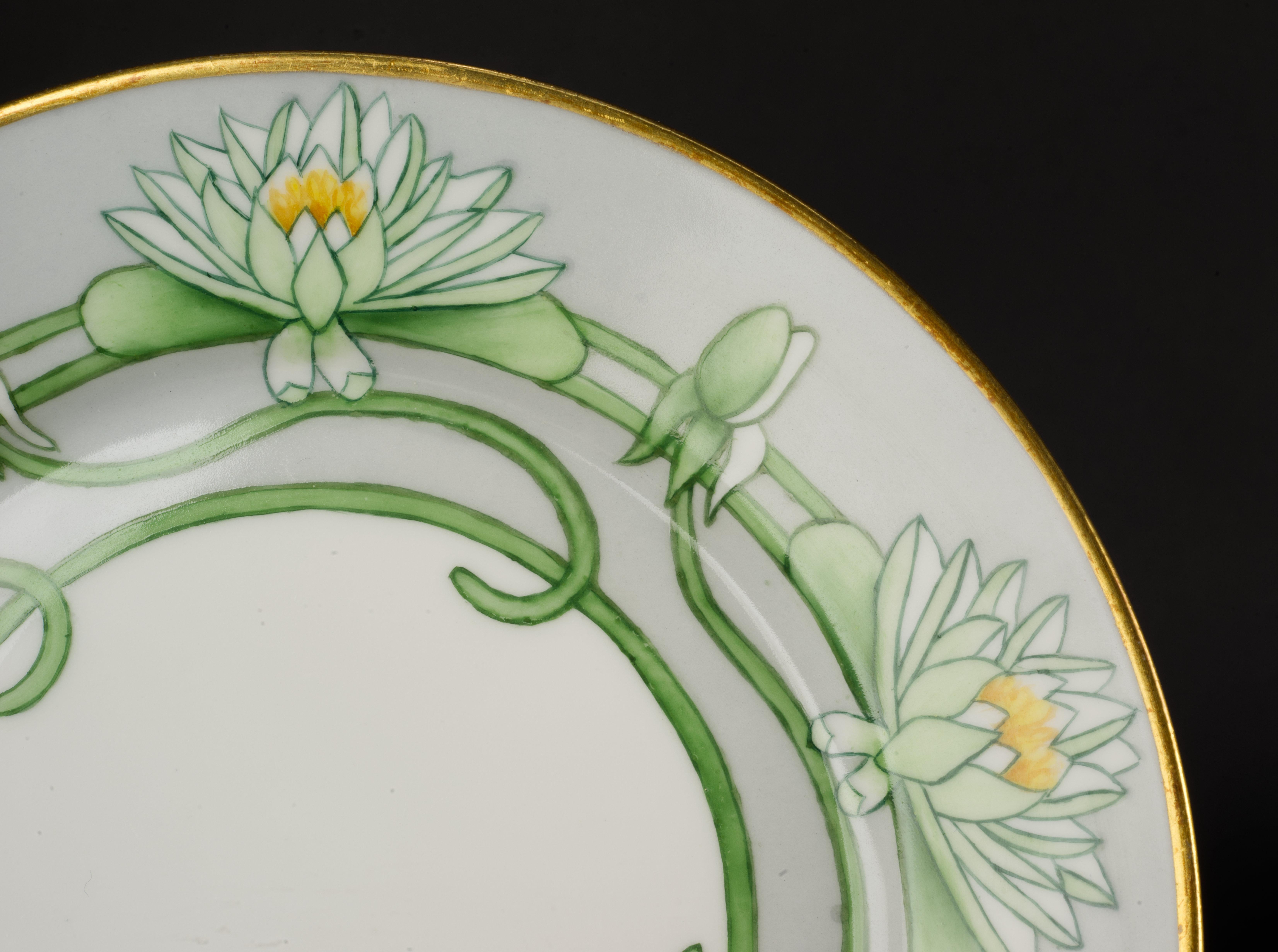 19th Century Haviland Limoges Hand Painted Art Deco Porcelain Plates Water Lilies For Sale
