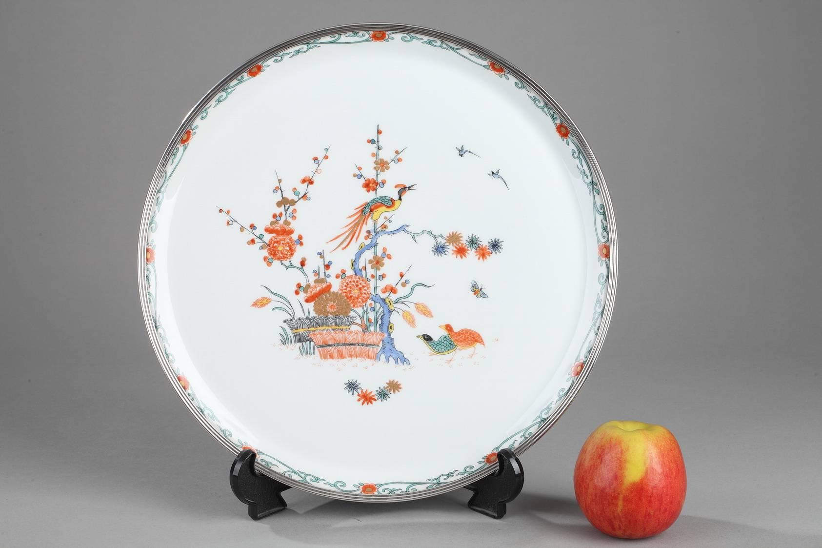 Milieu du XXe siècle Assiette en porcelaine Haviland Limoges de la Maison Puiforcat