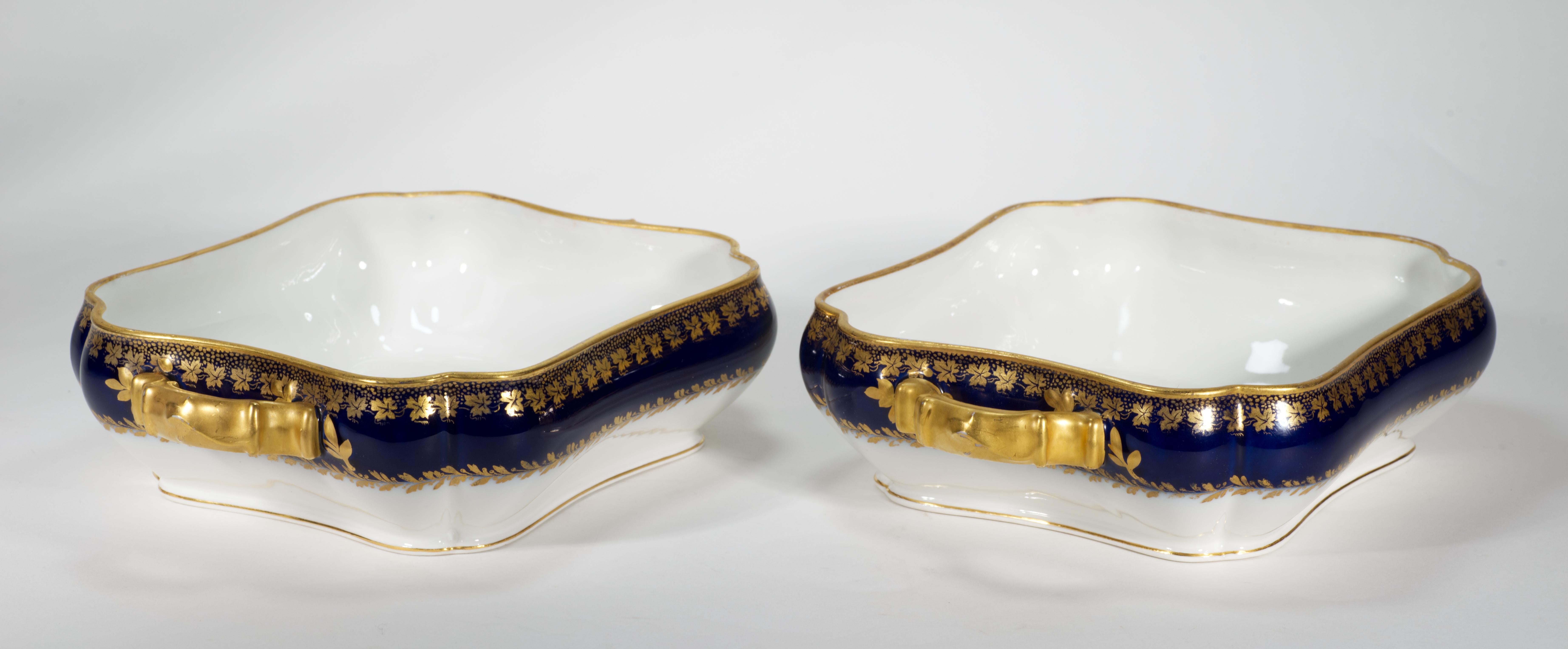 Ciotola Haviland Limoges con manici, blu cobalto e oro, 1887 in vendita 2