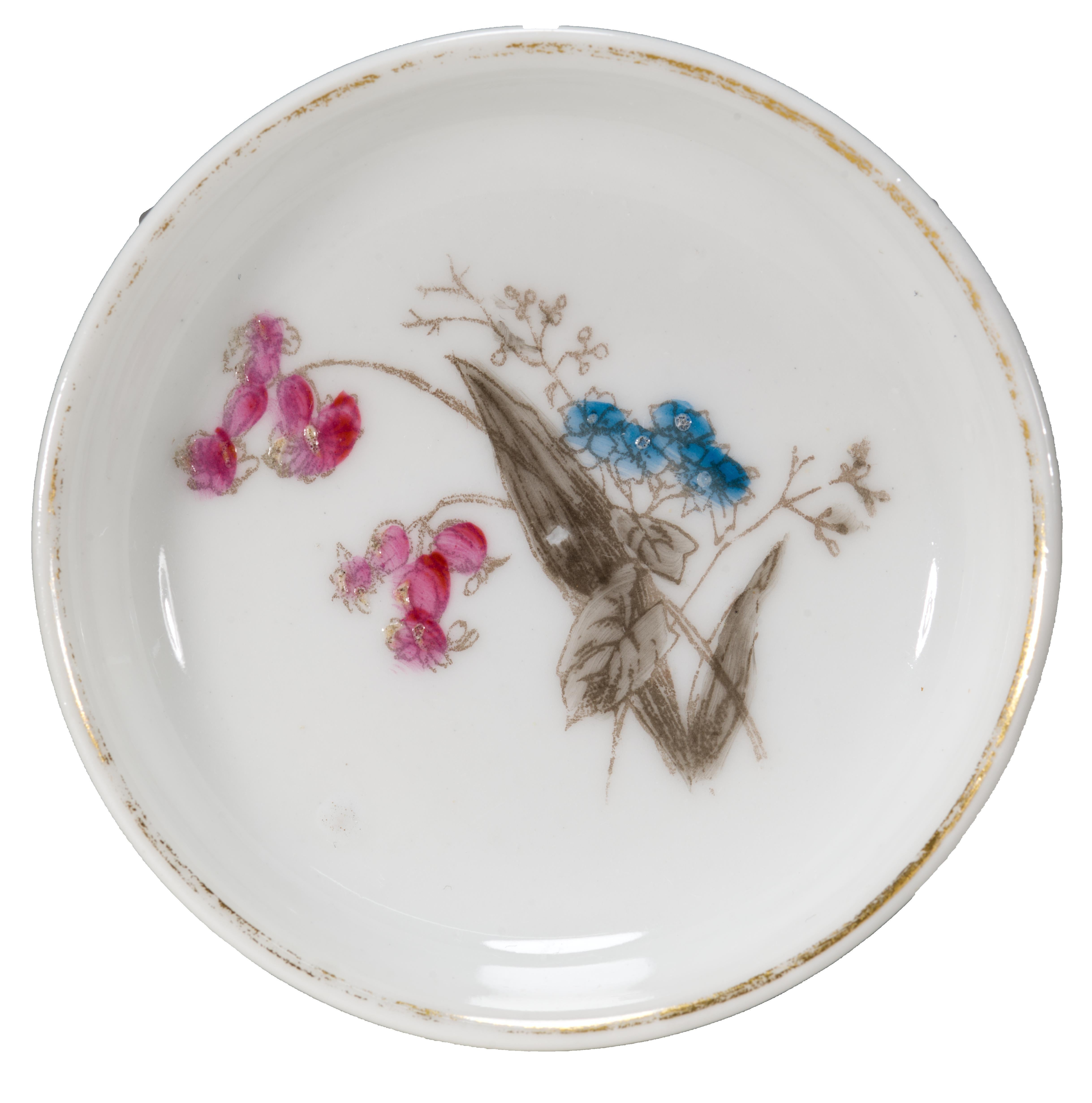 19th Century Haviland Limoges Set of 7 Antique Porcelain Butter Pats Floral Decor, 1868-1890 For Sale
