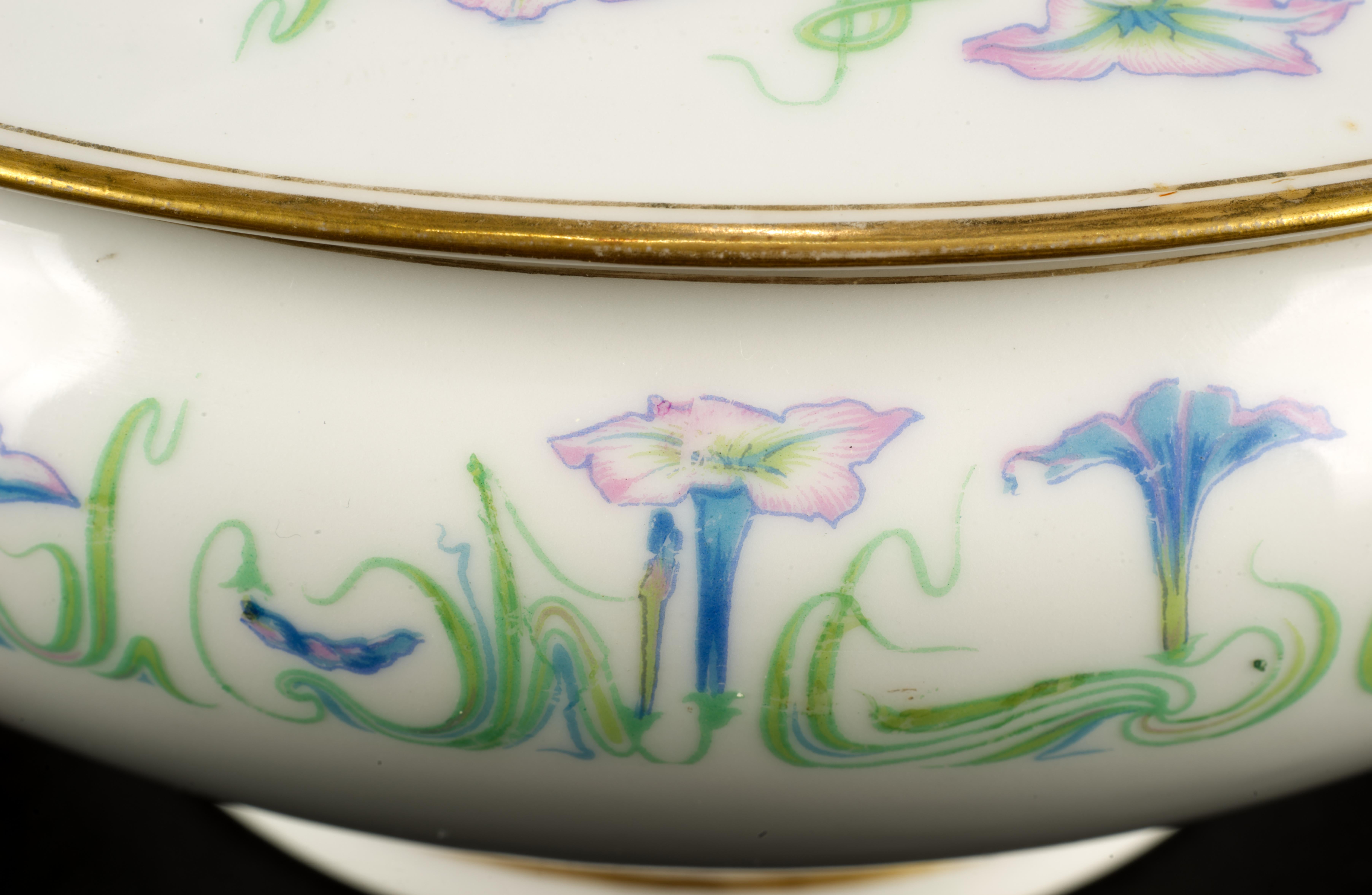 Haviland Limoges Soup Tureen Schleiger 491, Art Deco Porcelain 1894-1931 For Sale 8