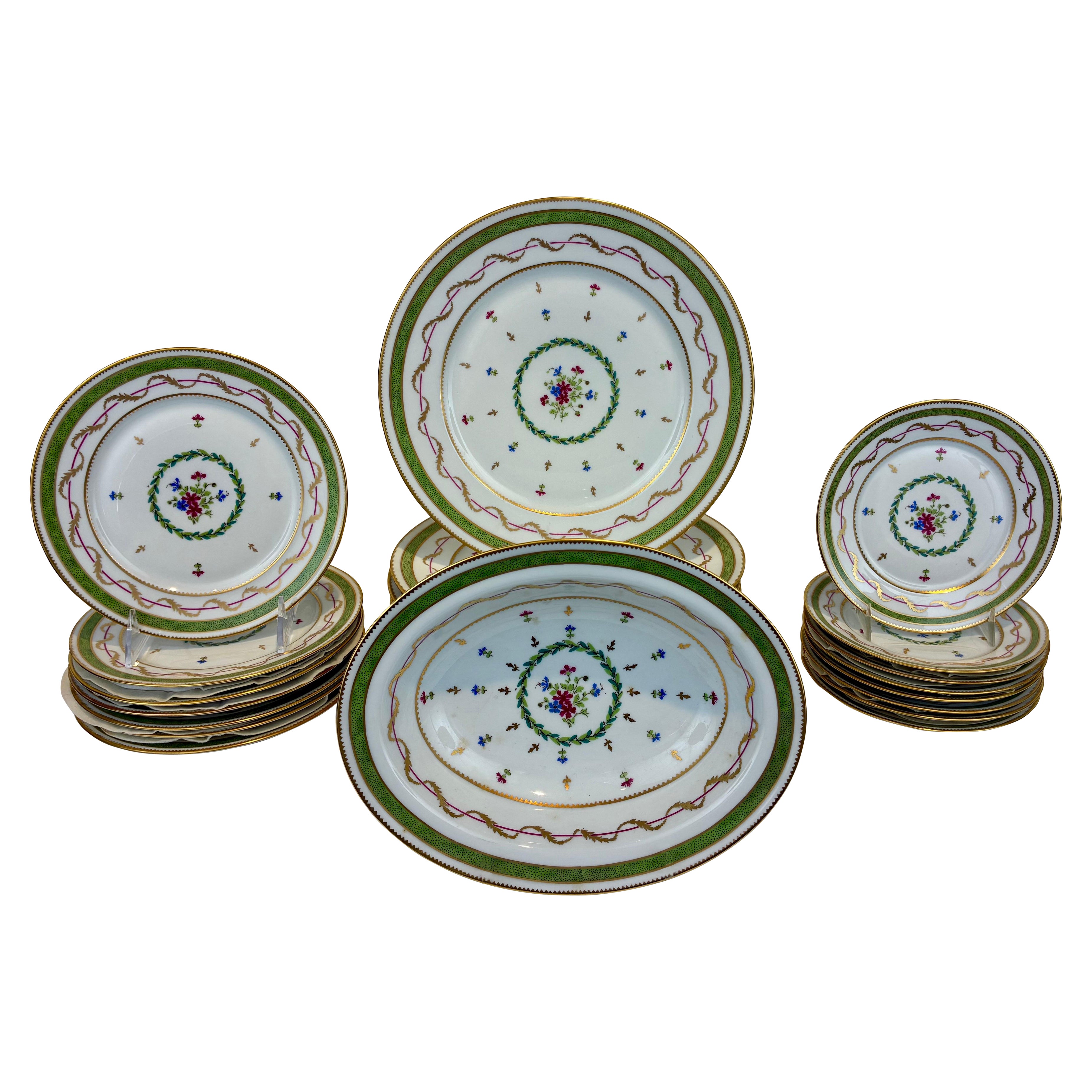 Haviland Limoges Vieux Paris Porcelain service for Eight im Angebot