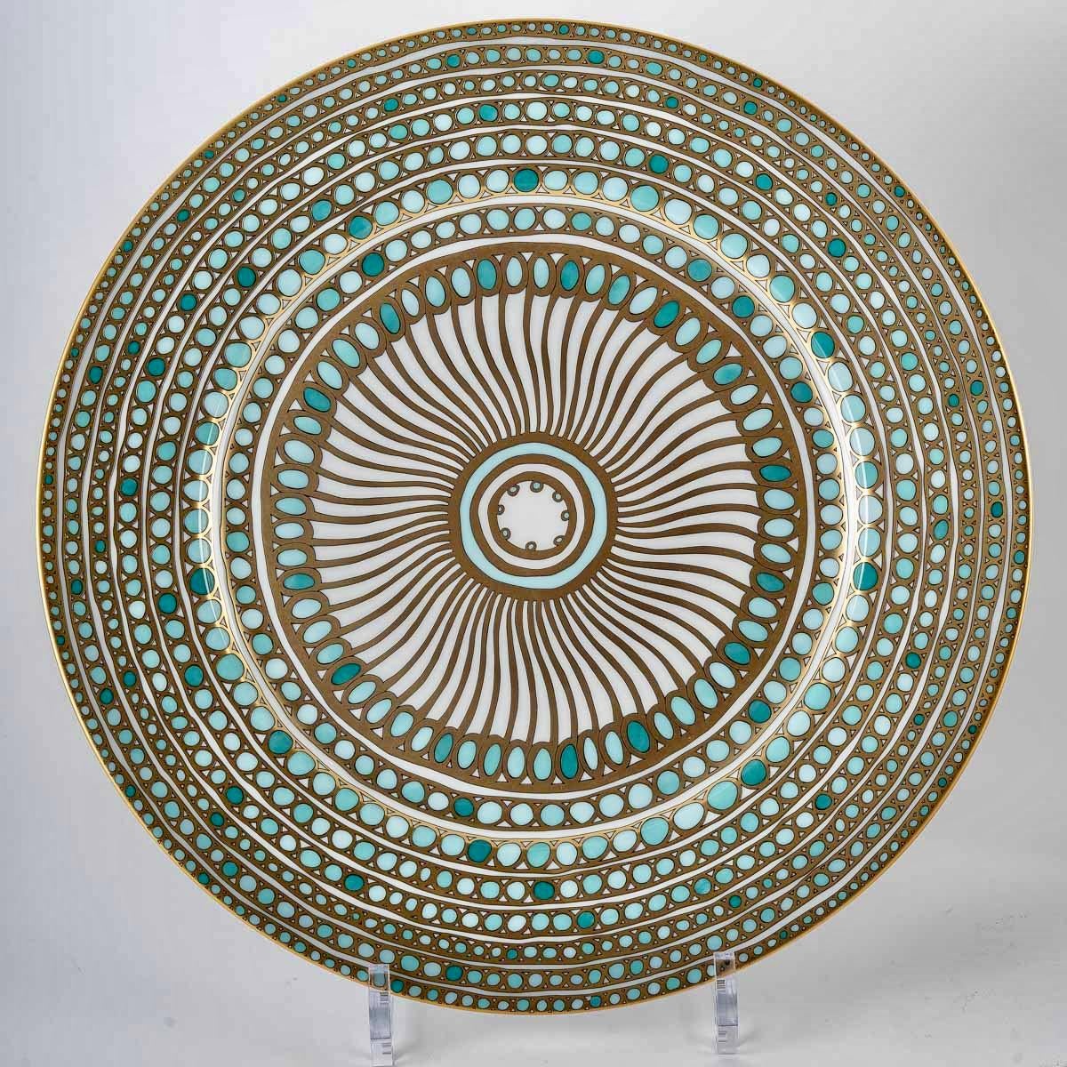French Haviland, Tableware Set Syracuse Enameled Limoges Porcelain, 60 Pieces