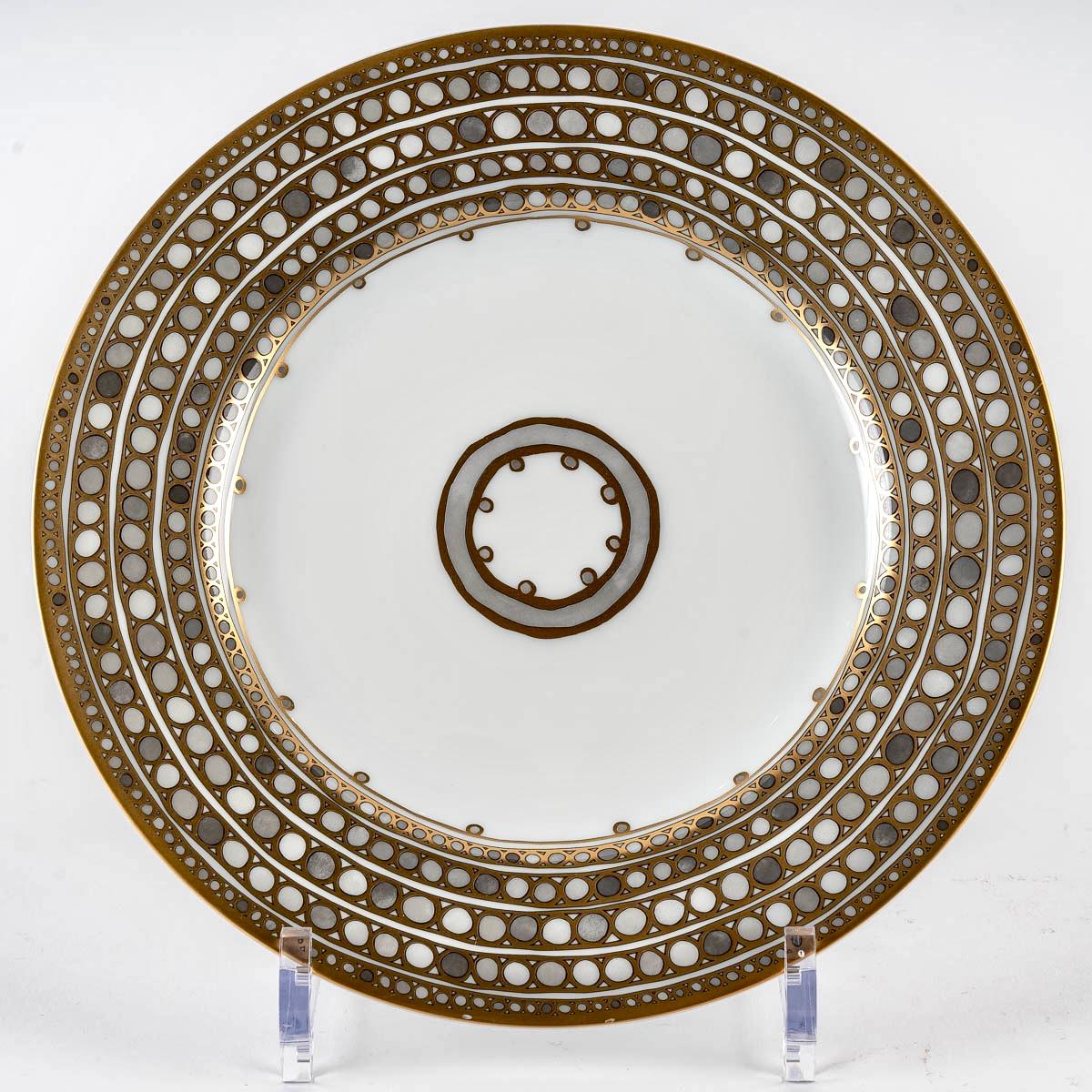 Haviland, Tableware Set Syracuse Enameled Limoges Porcelain, 60 Pieces 2