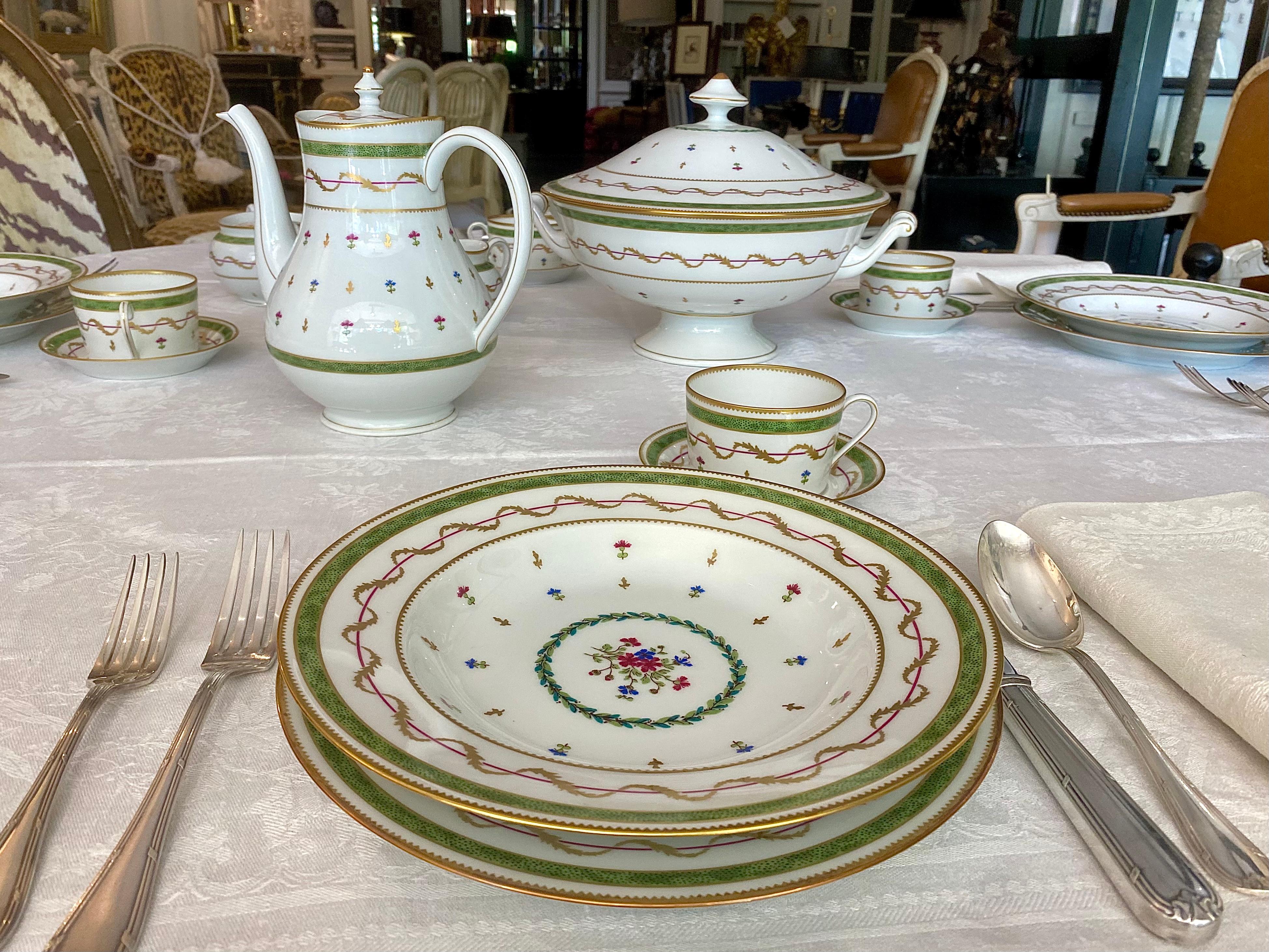 Service de table 76 pièces en porcelaine de Limoges Haviland Vieux Paris en vente 4