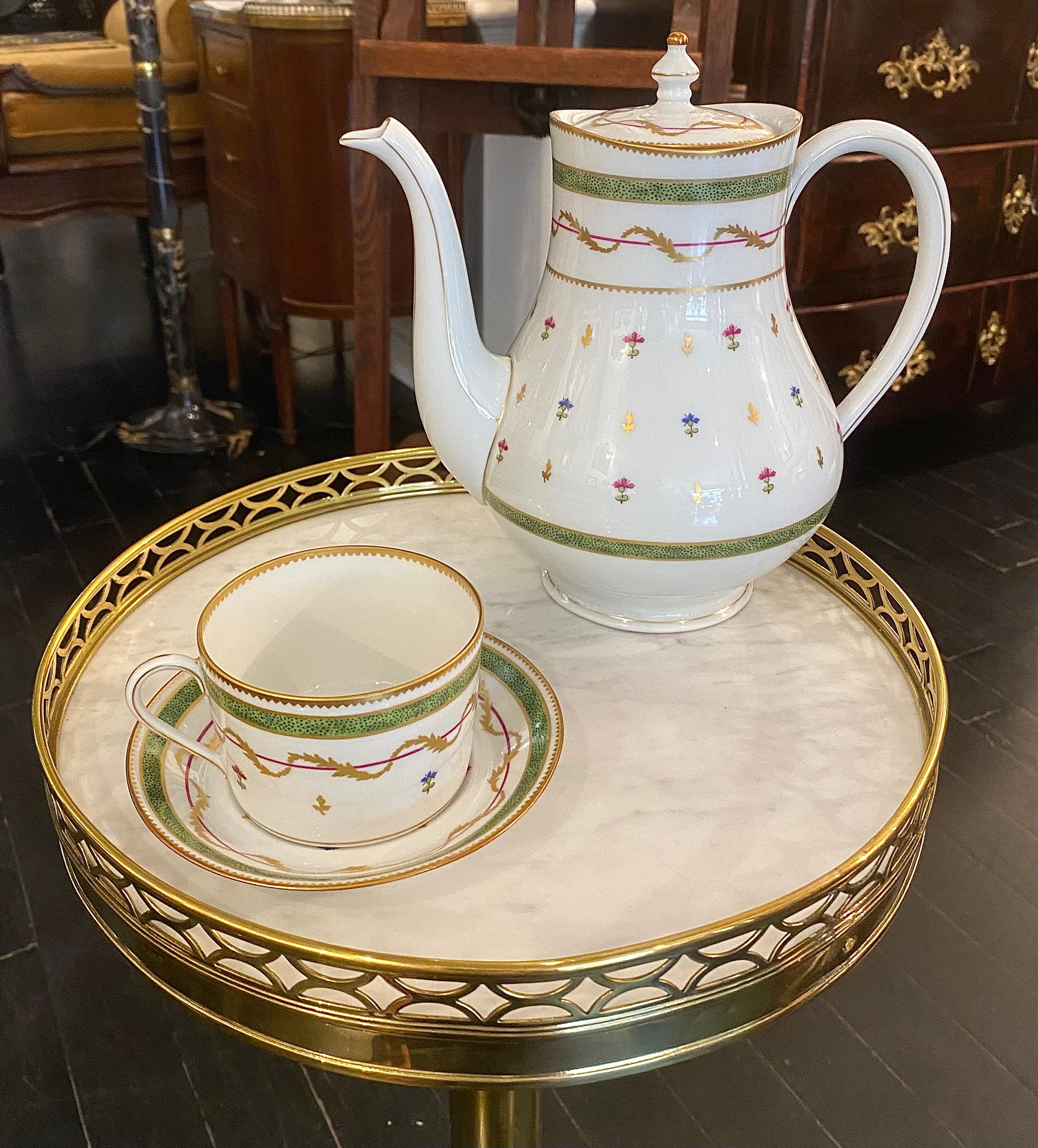 Service de table 76 pièces en porcelaine de Limoges Haviland Vieux Paris en vente 5