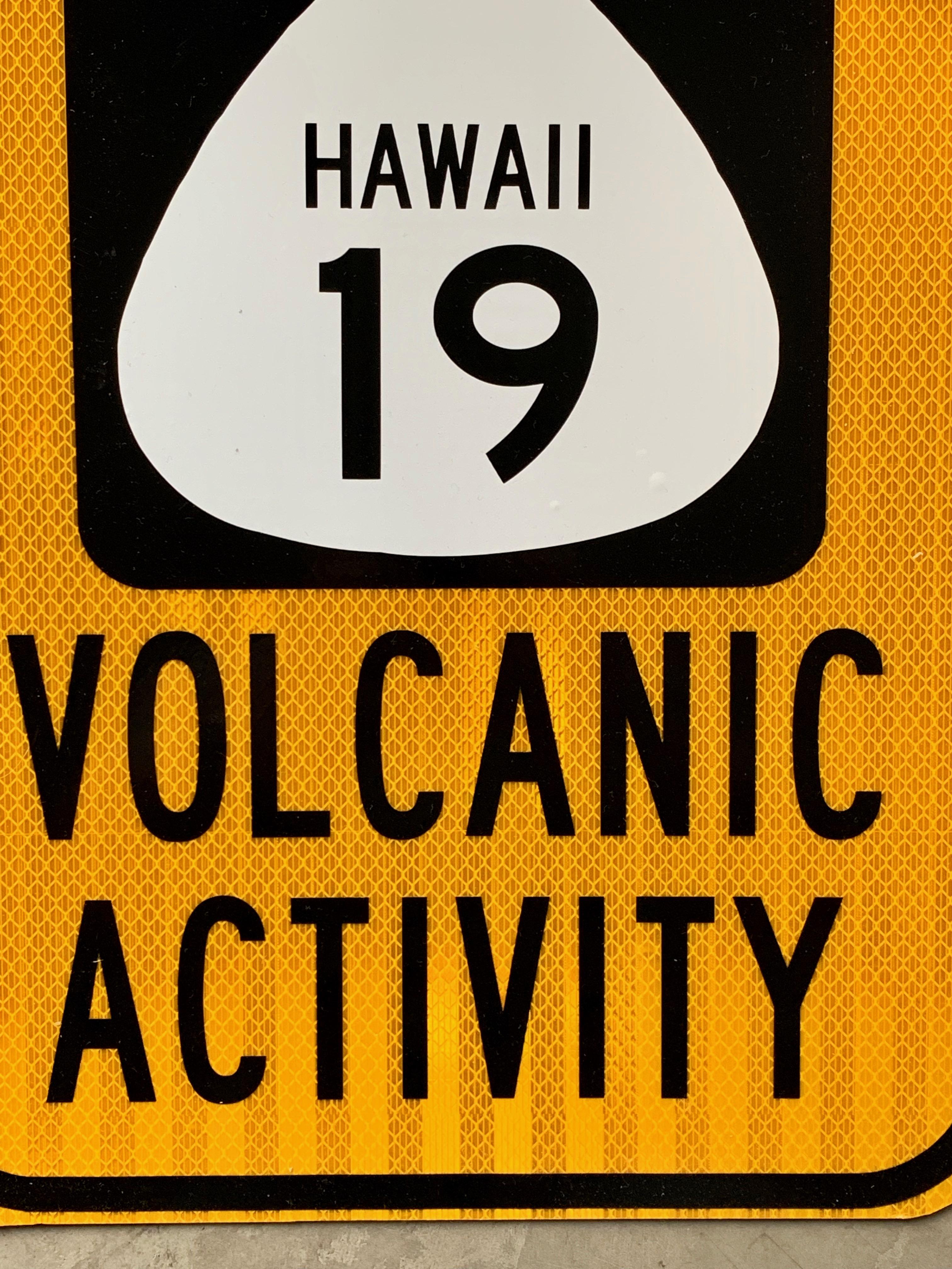 hawaiian road signs