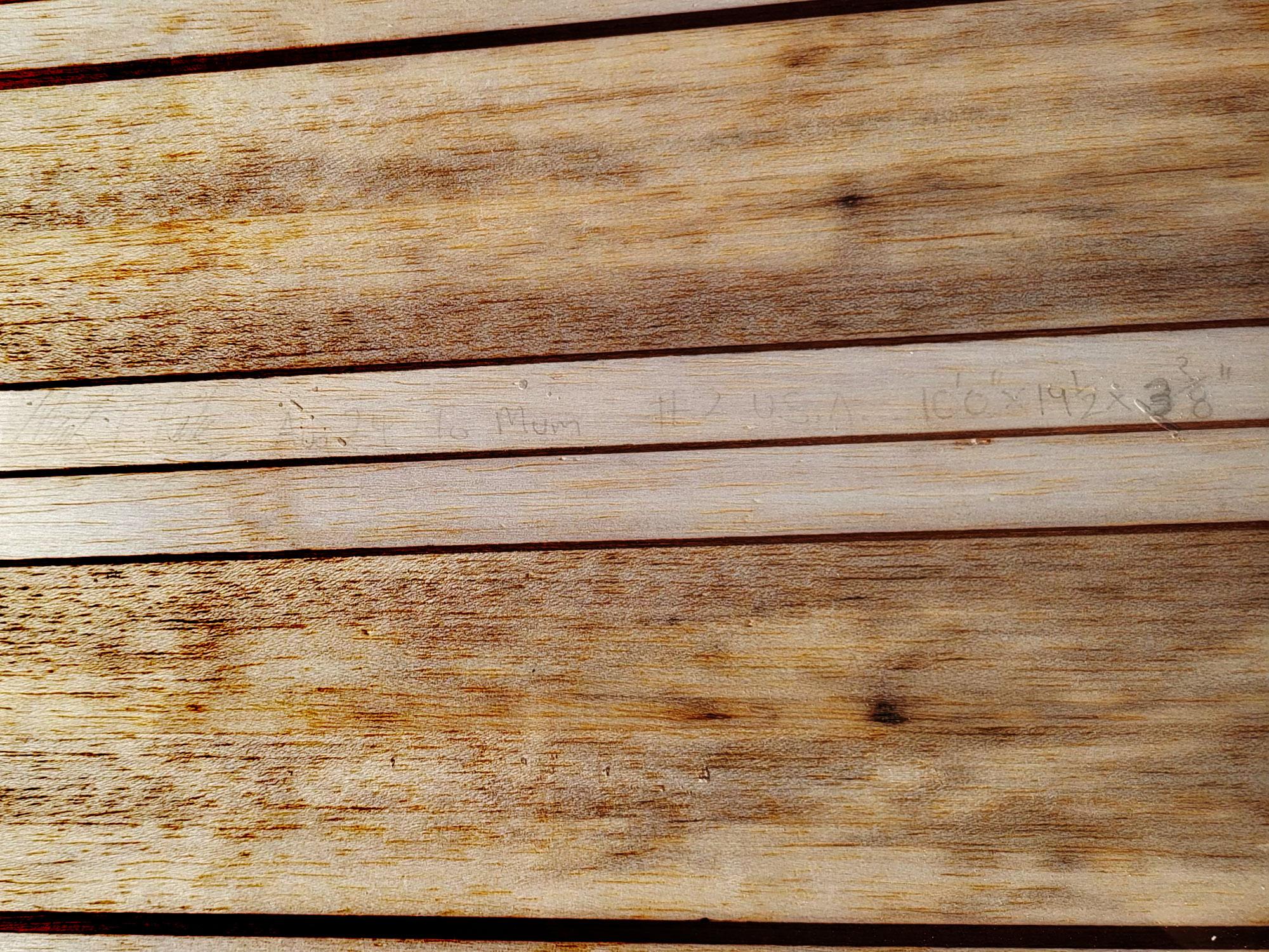 Vetroresina Tavola da surf personalizzata in legno di balsa hawaiana realizzata da Riley in vendita